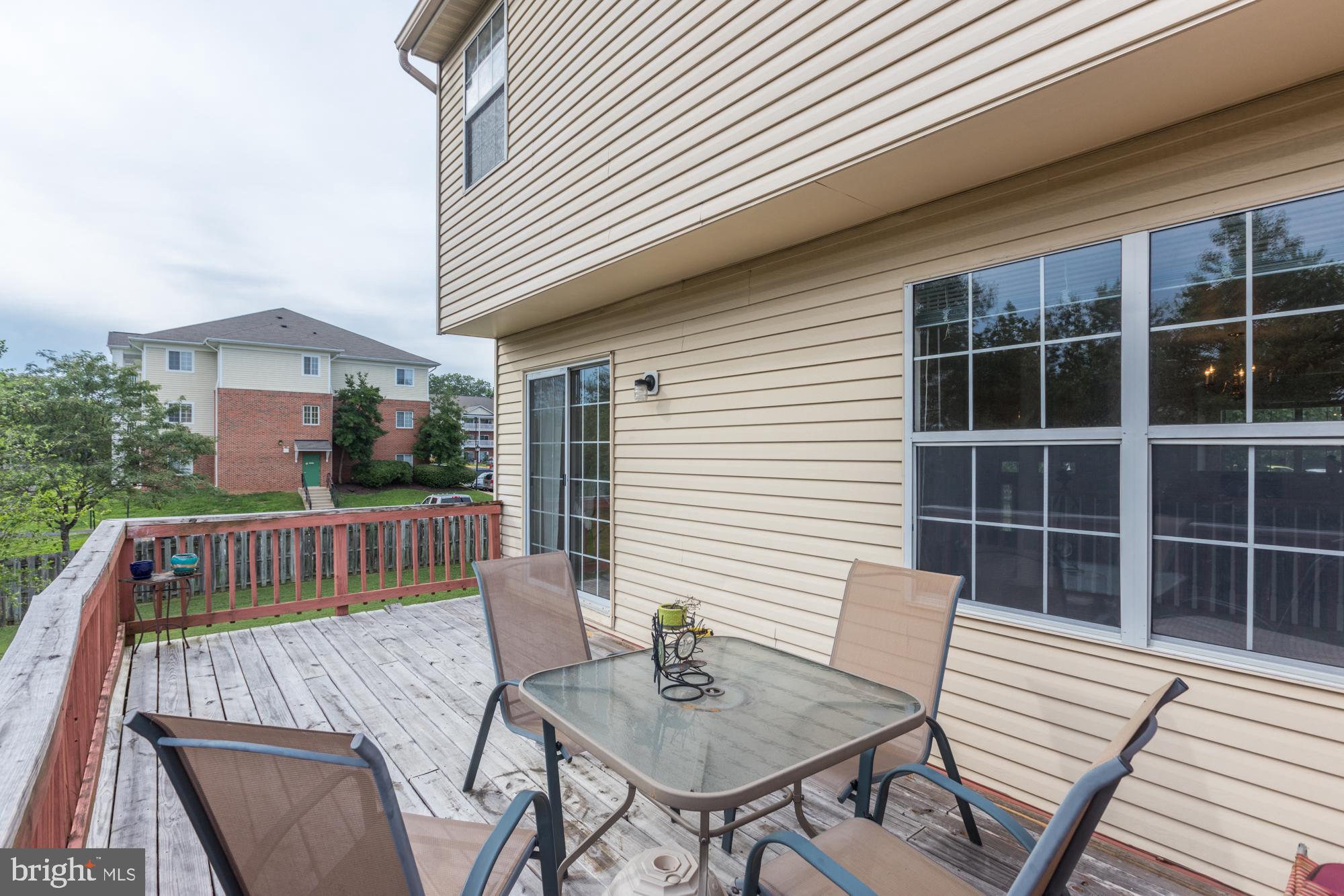 KINGS CREST AT SALEM STATION - Residential