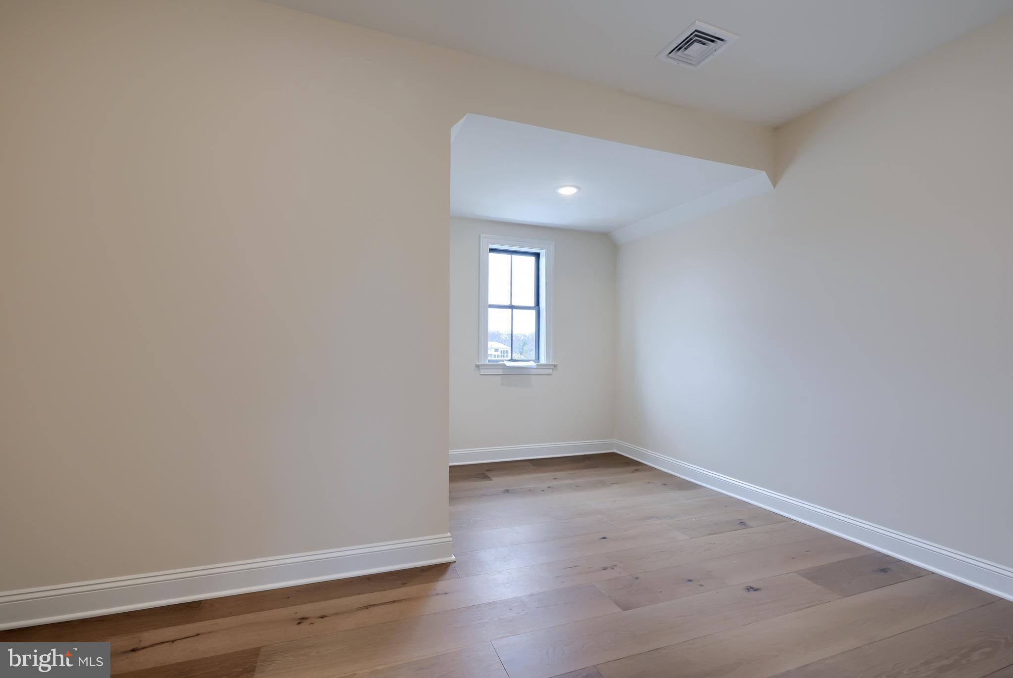 BROOKLAWN - Residential