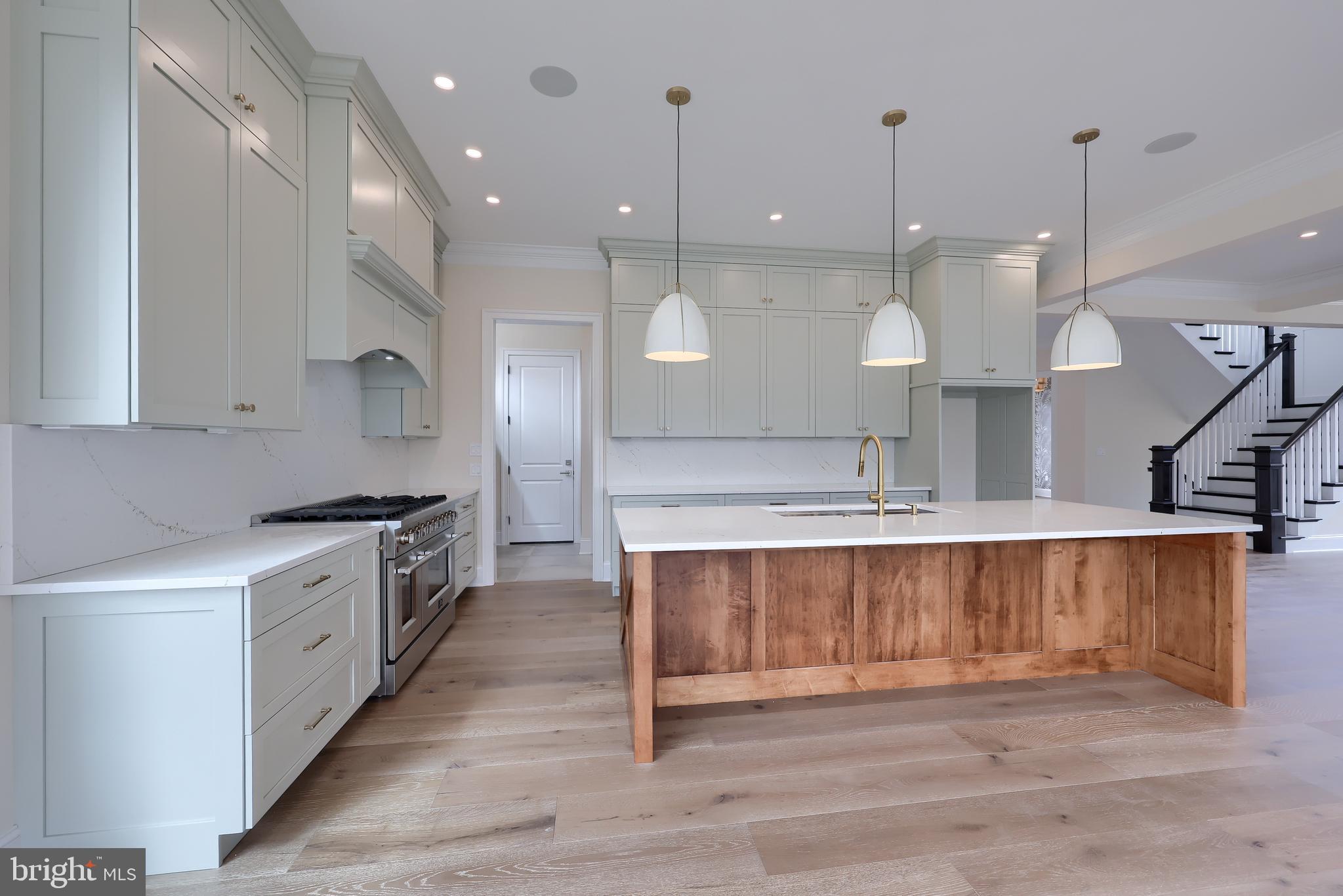 BROOKLAWN - Residential