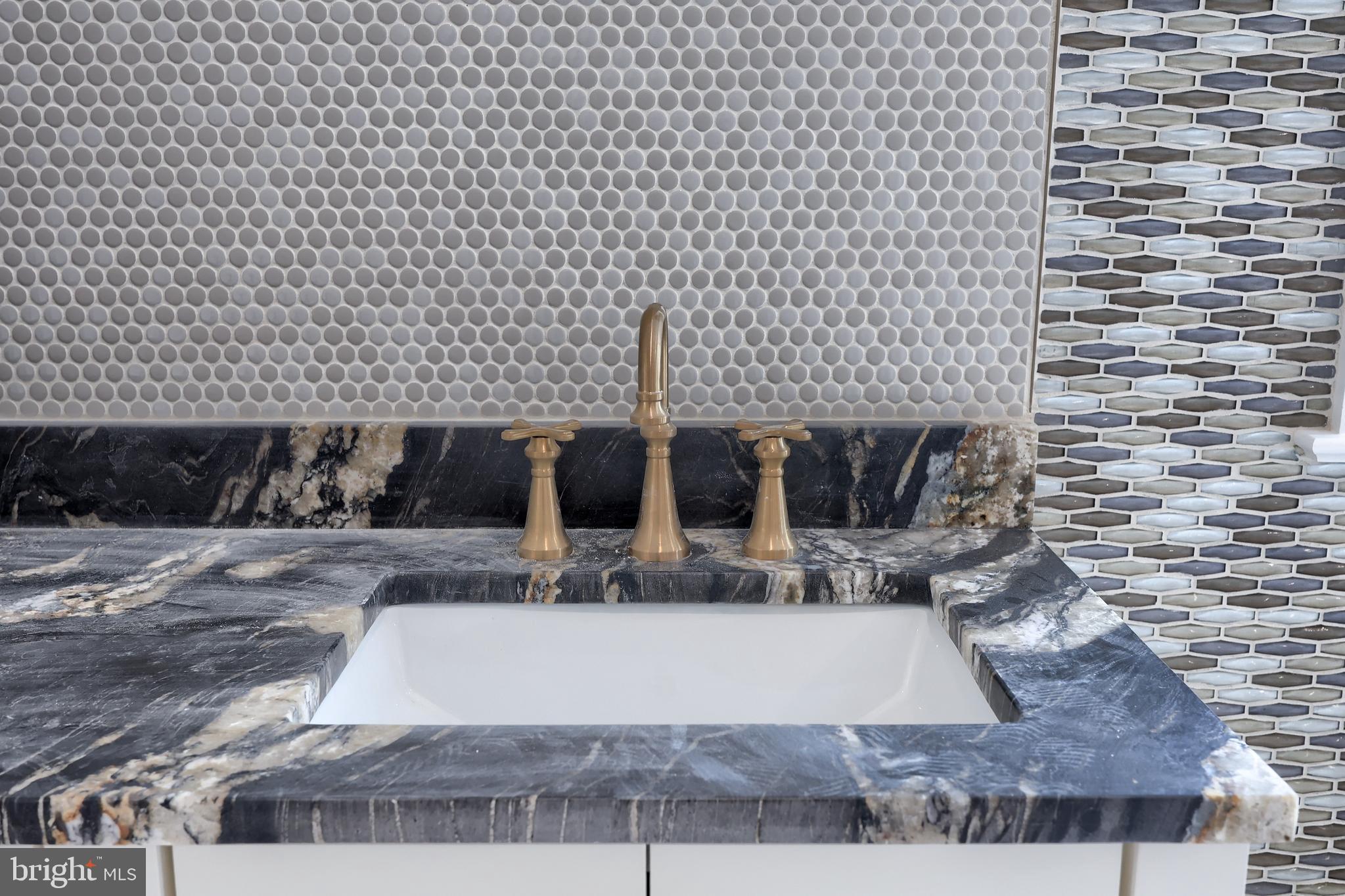 BROOKLAWN - Residential