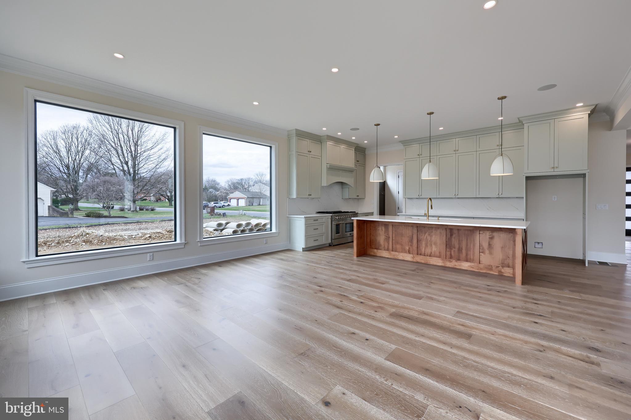 BROOKLAWN - Residential