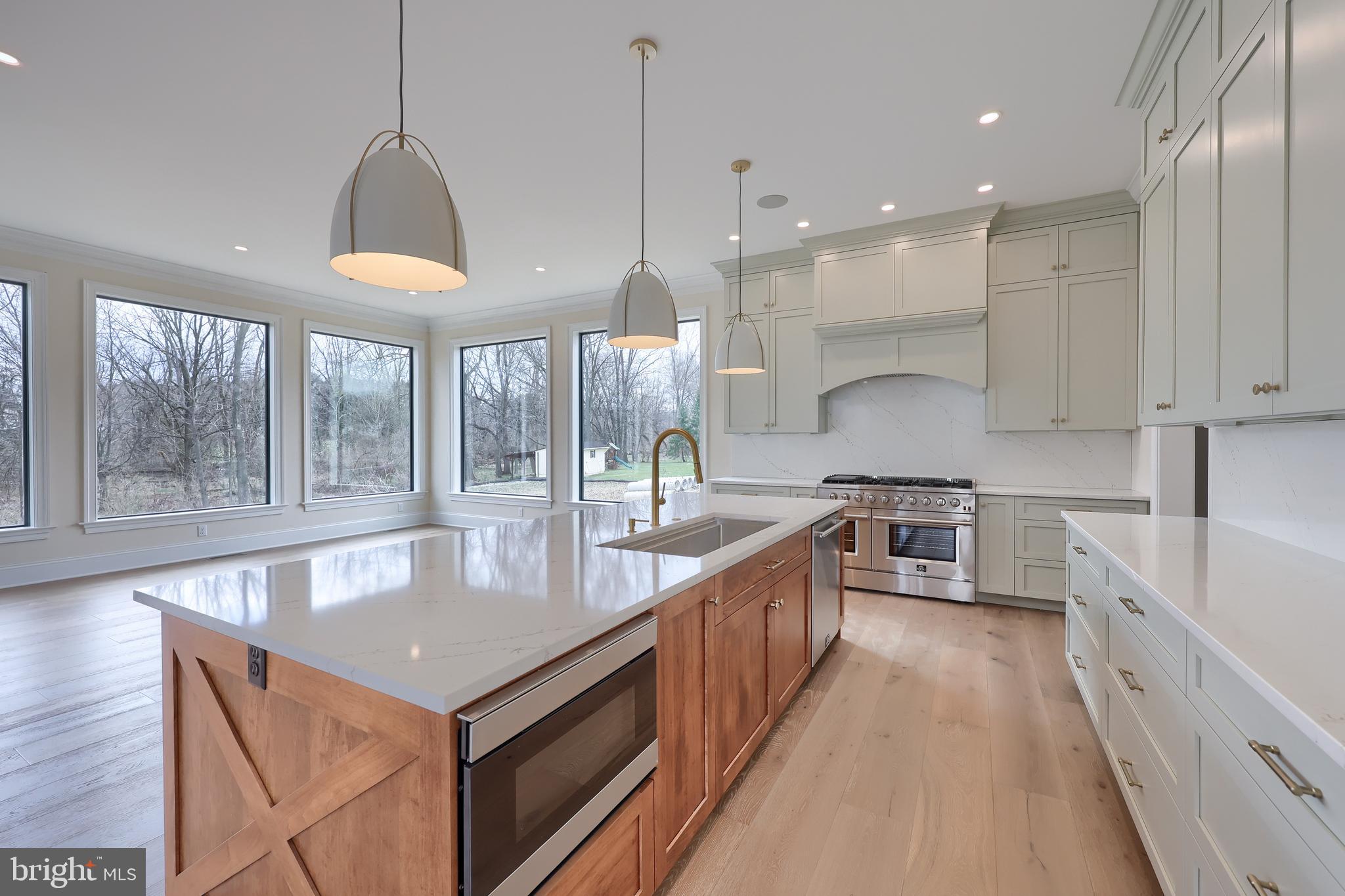 BROOKLAWN - Residential