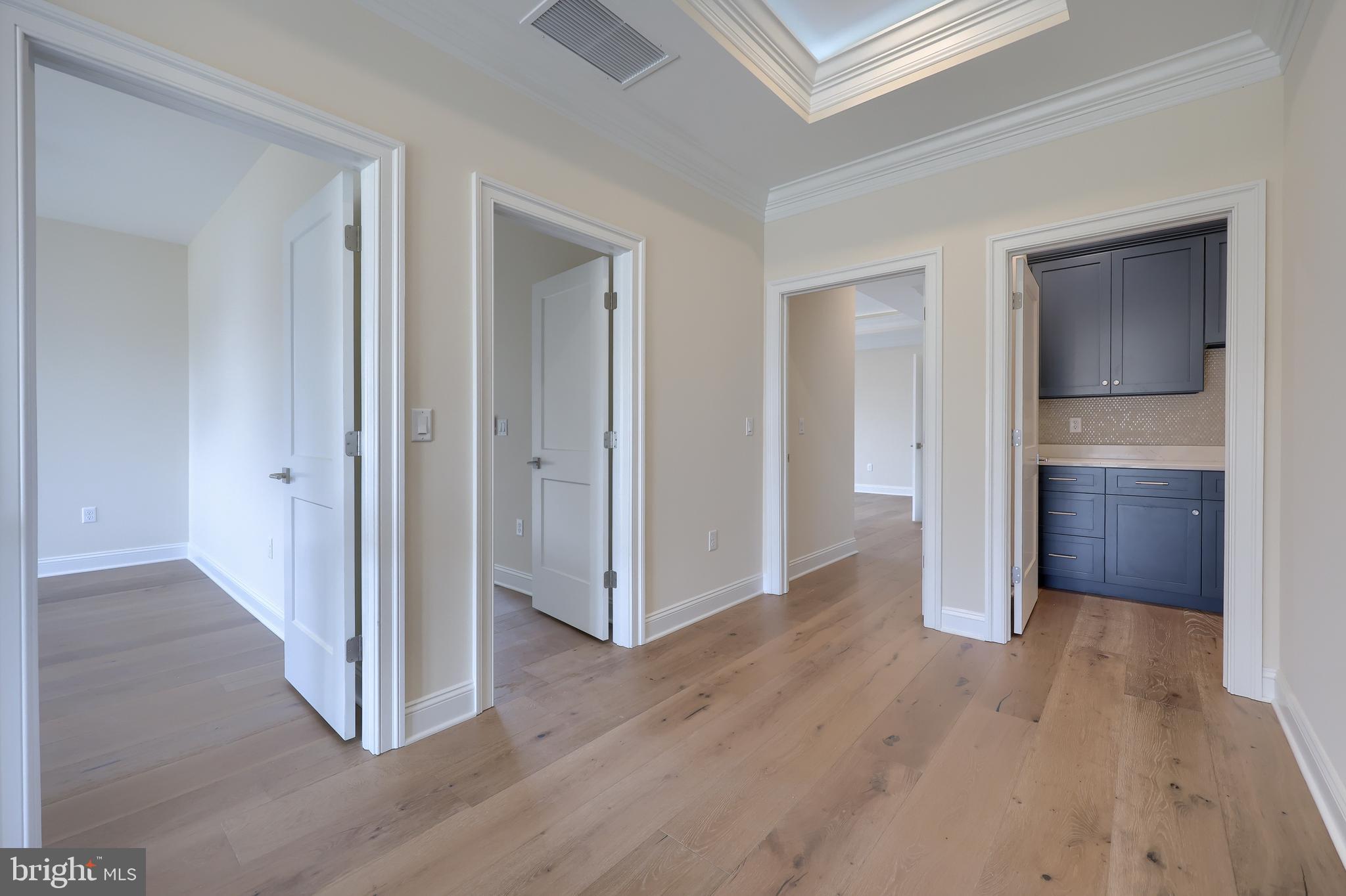 BROOKLAWN - Residential