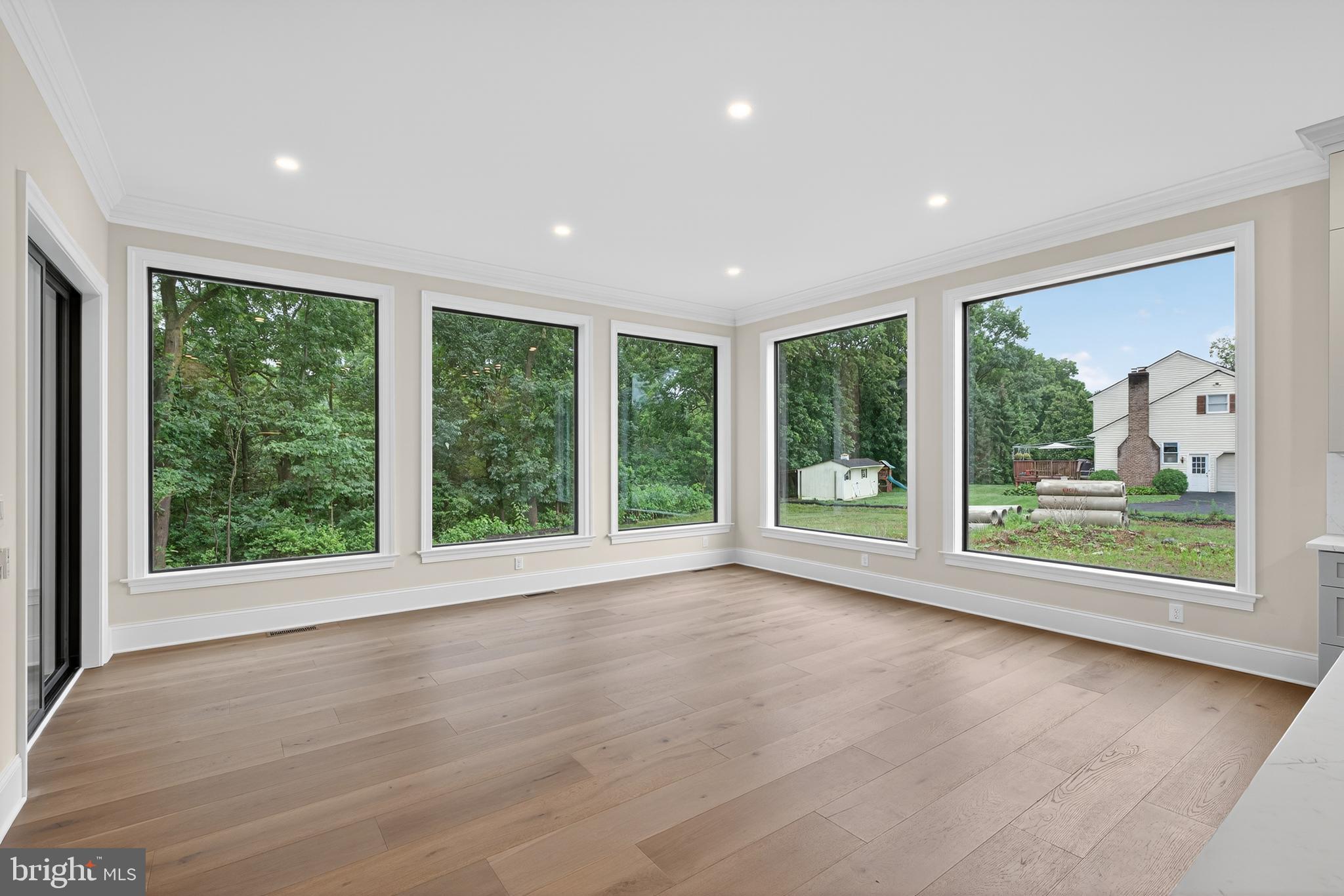 BROOKLAWN - Residential