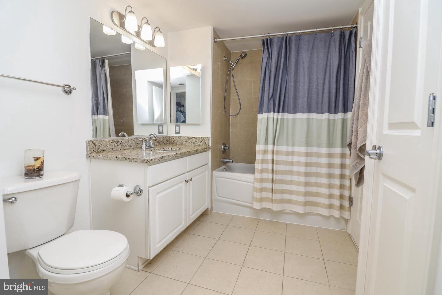 CARLTON HOUSE - Residential Lease