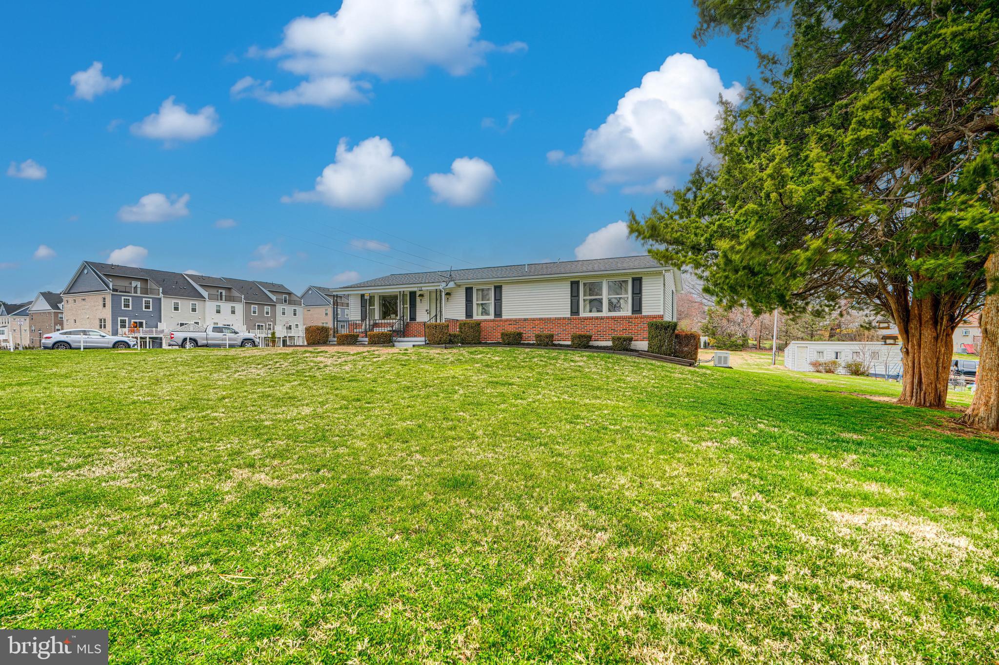 PIKESVILLE FARMS - Residential