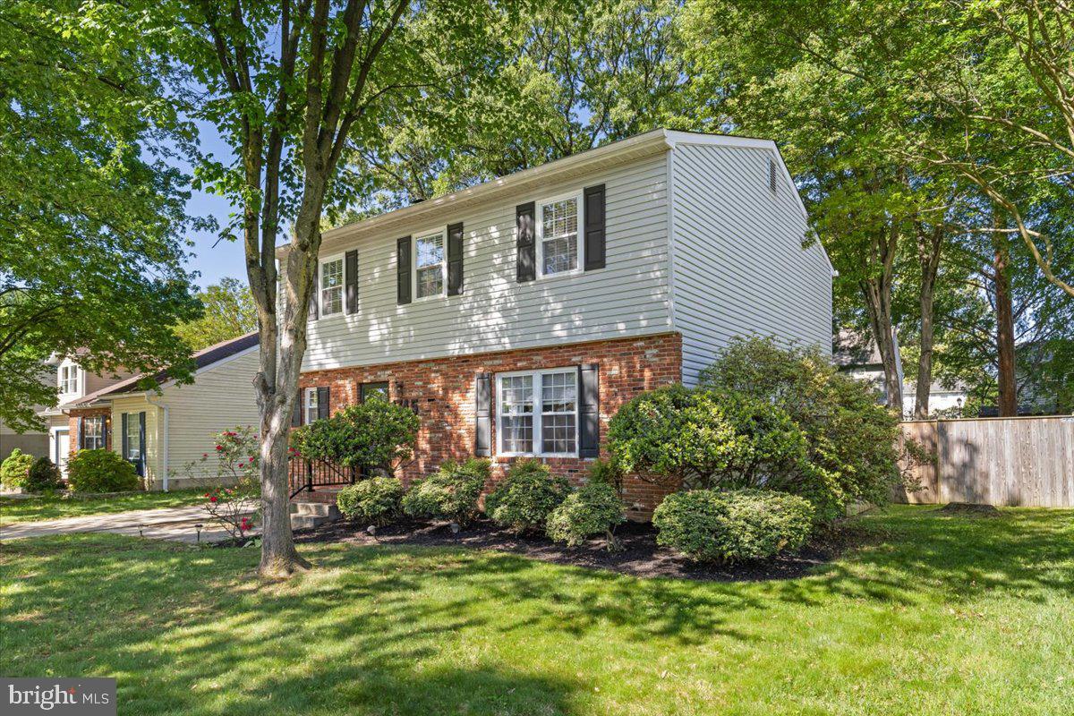 1745 REMINGTON DRIVE