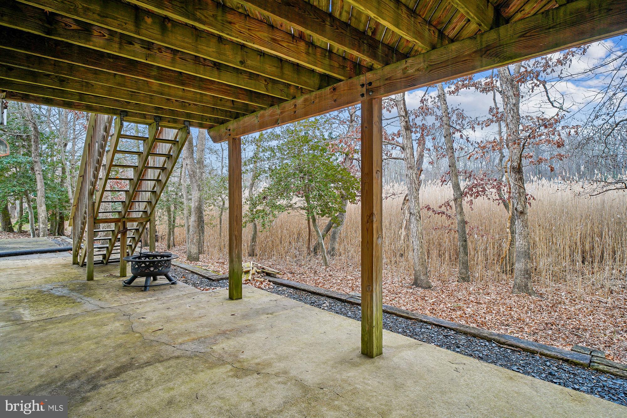 ANNAPOLIS COVE - Residential