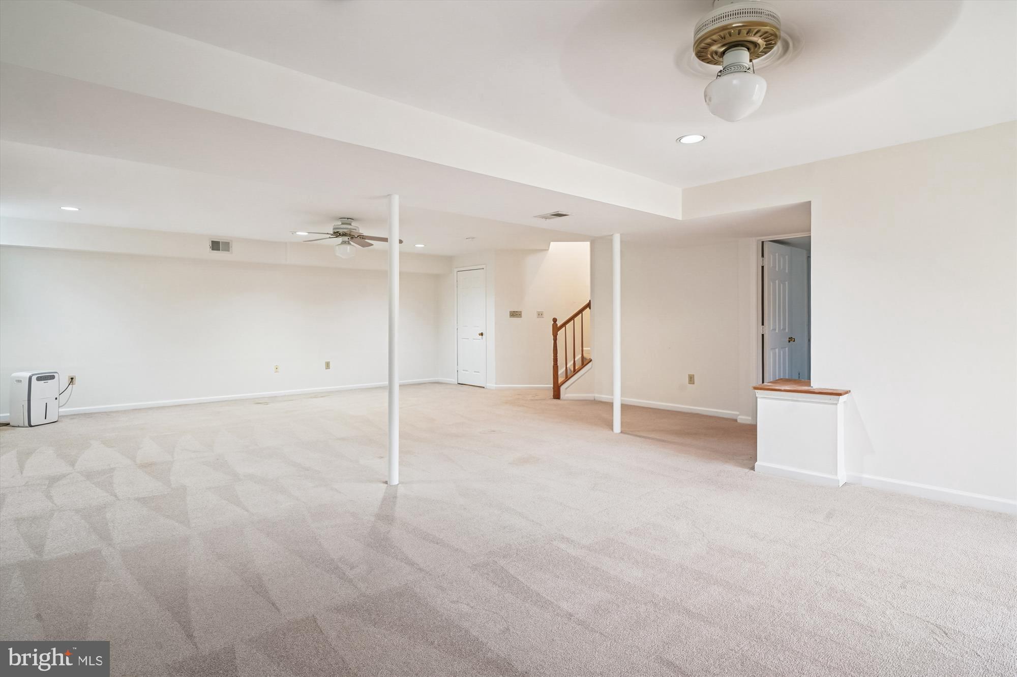 ANNAPOLIS COVE - Residential