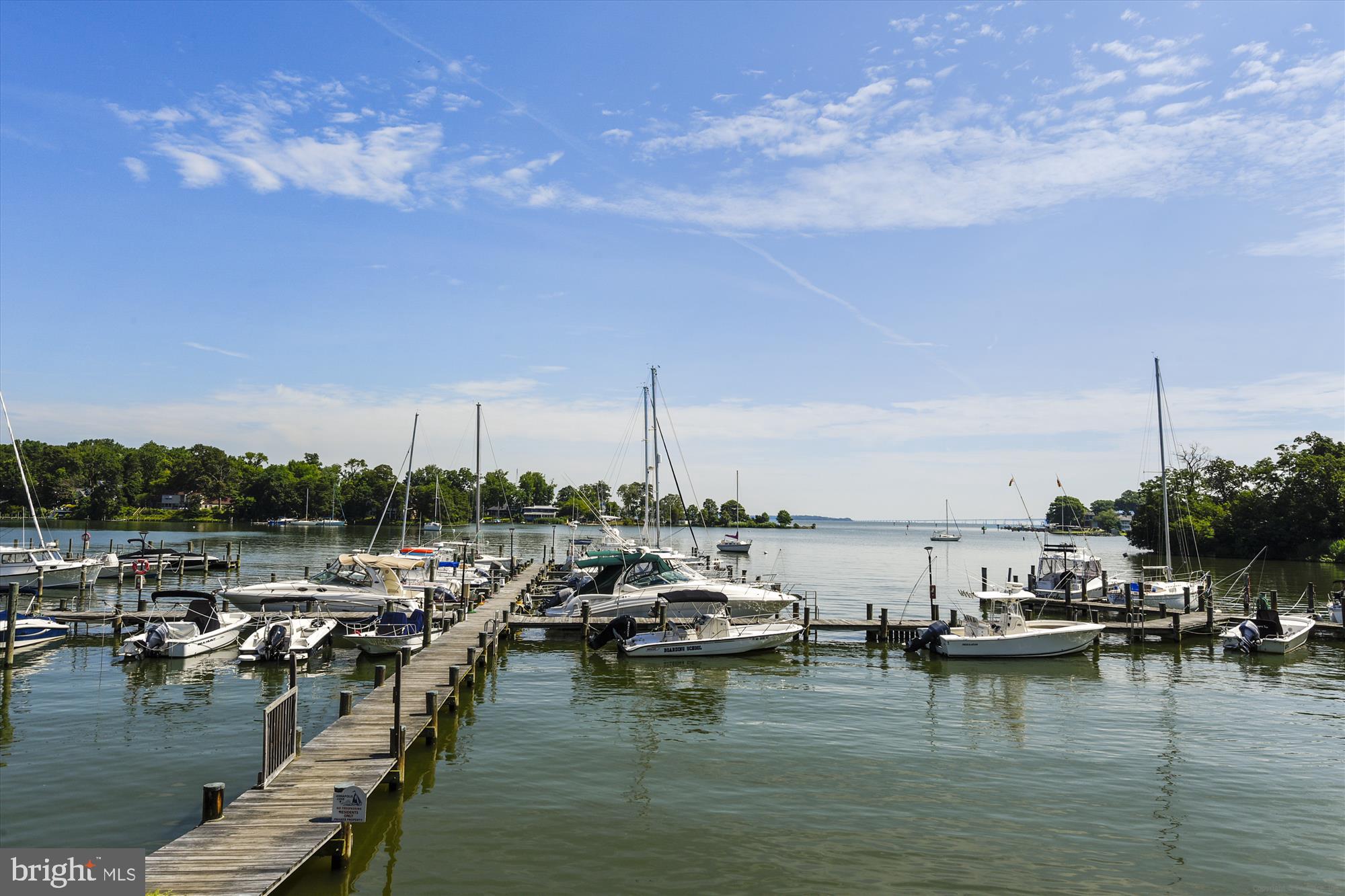 ANNAPOLIS COVE - Residential