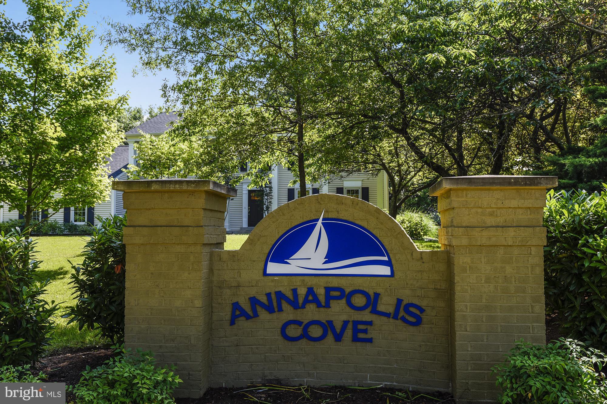 ANNAPOLIS COVE - Residential