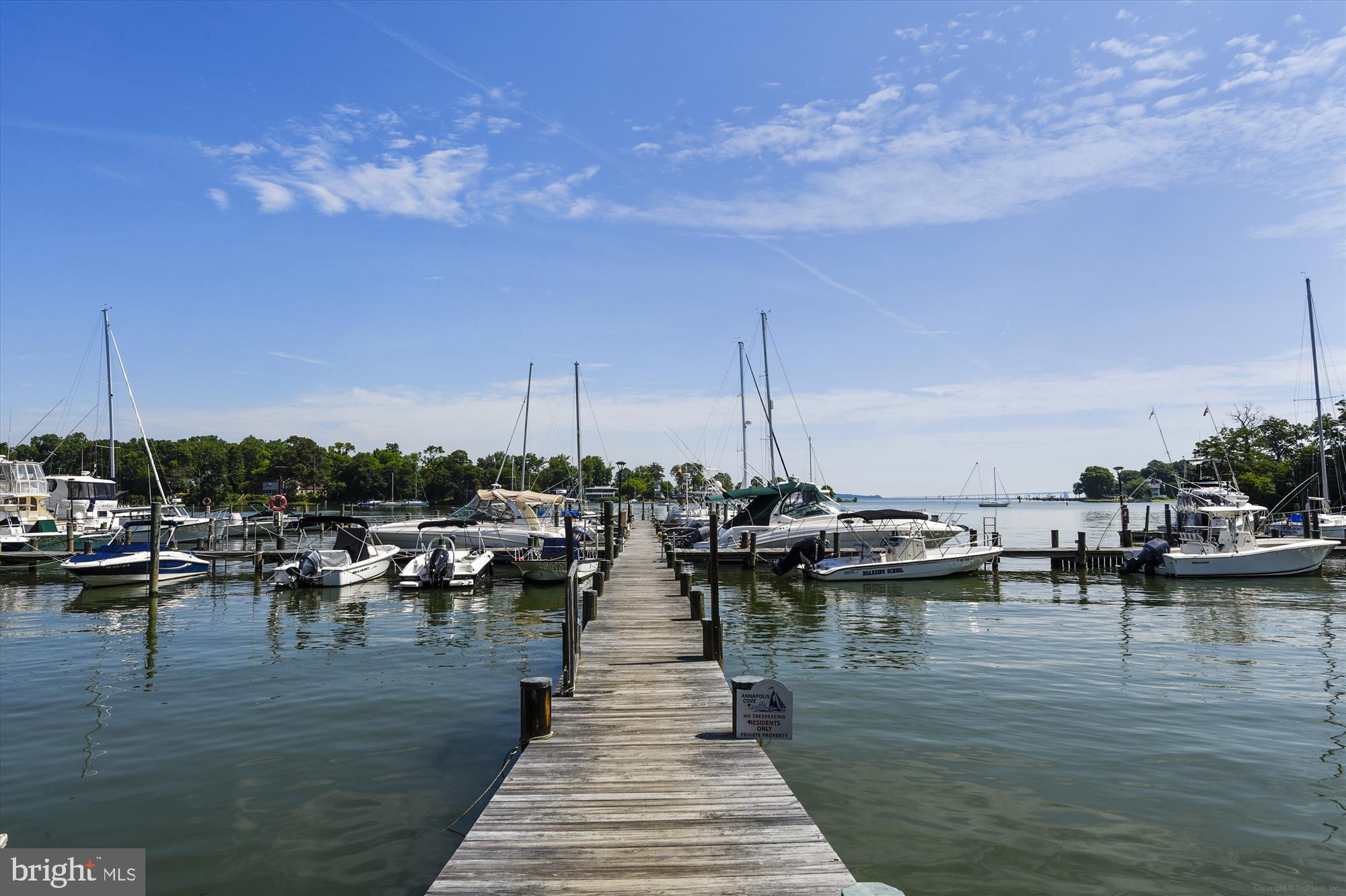 ANNAPOLIS COVE - Residential