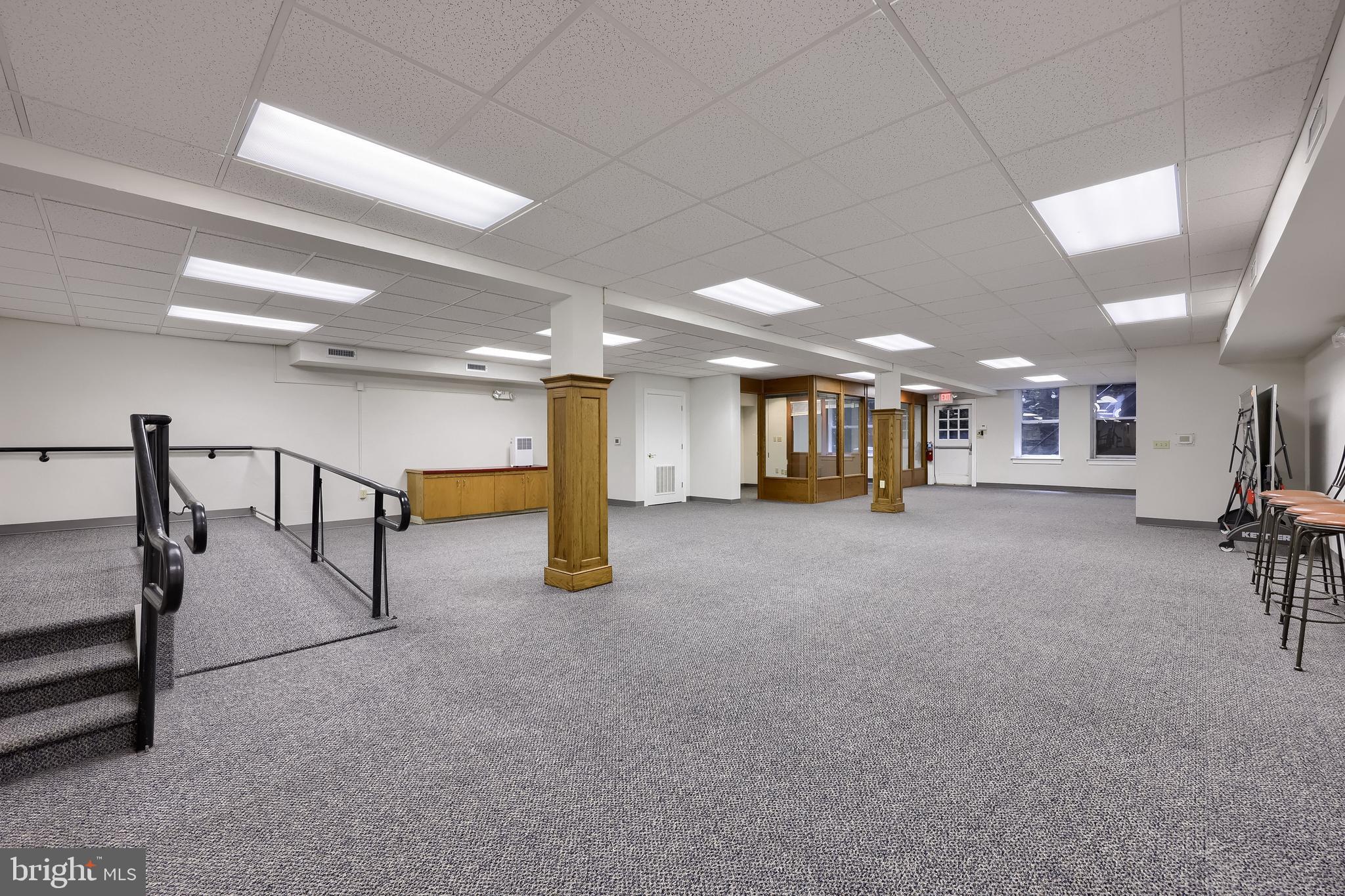 CENTRAL BUSINESS DISTRICT - Commercial Sale