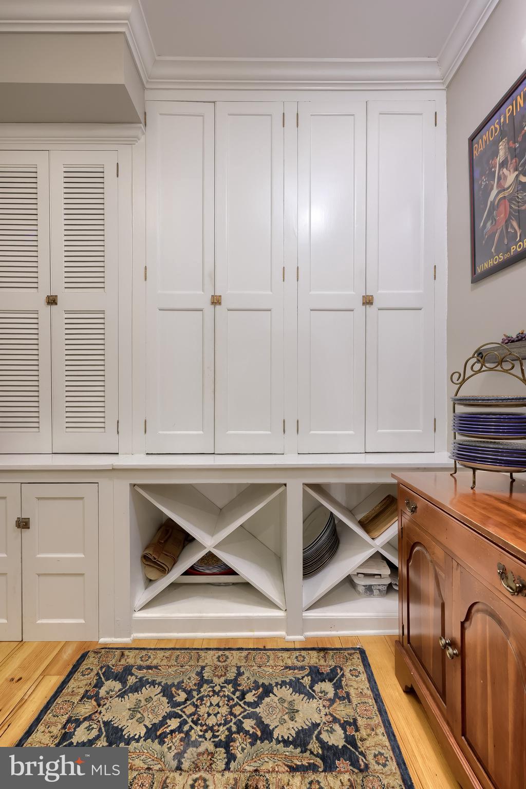 CENTRAL BUSINESS DISTRICT - Commercial Sale