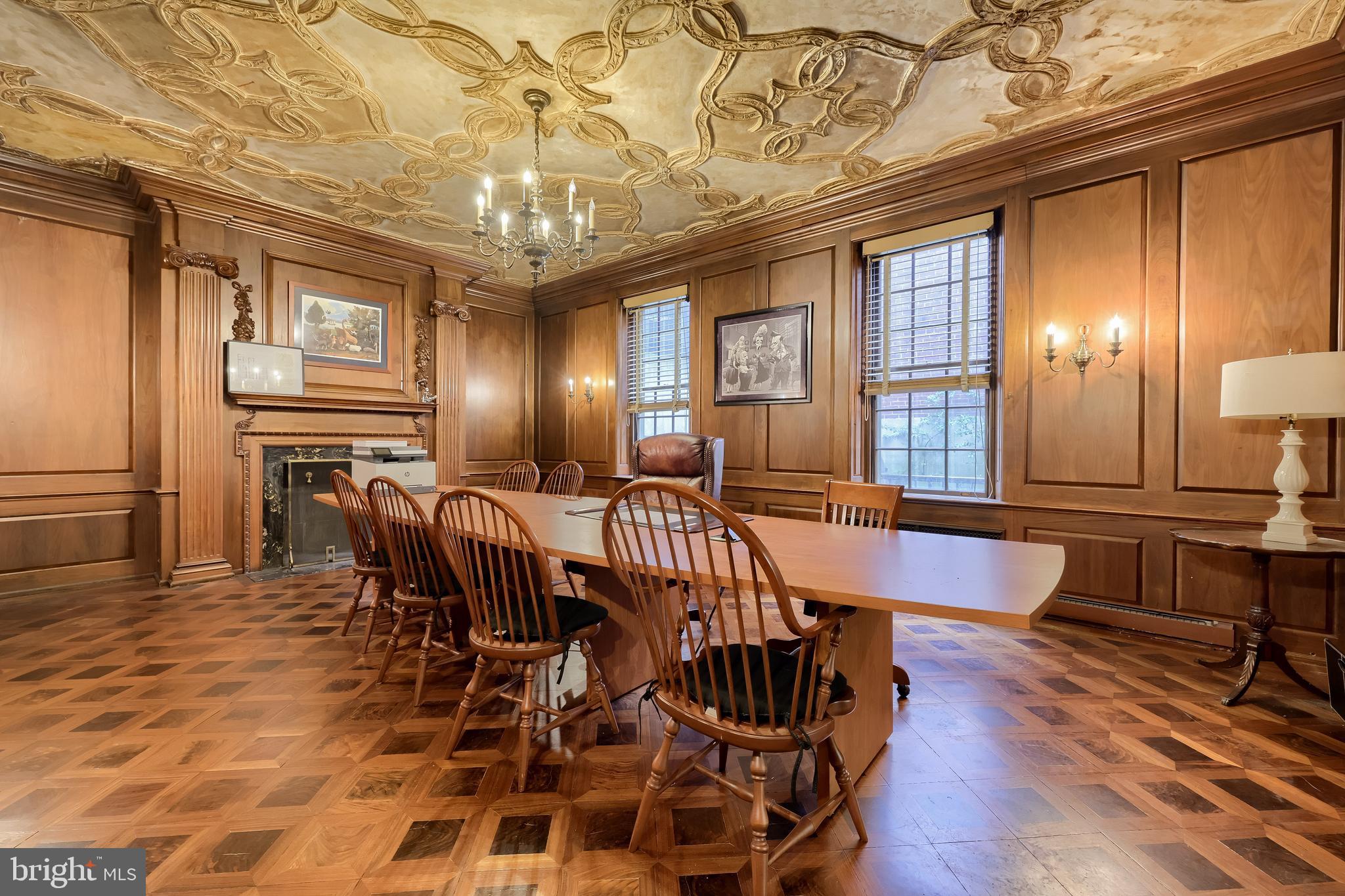 CENTRAL BUSINESS DISTRICT - Commercial Sale