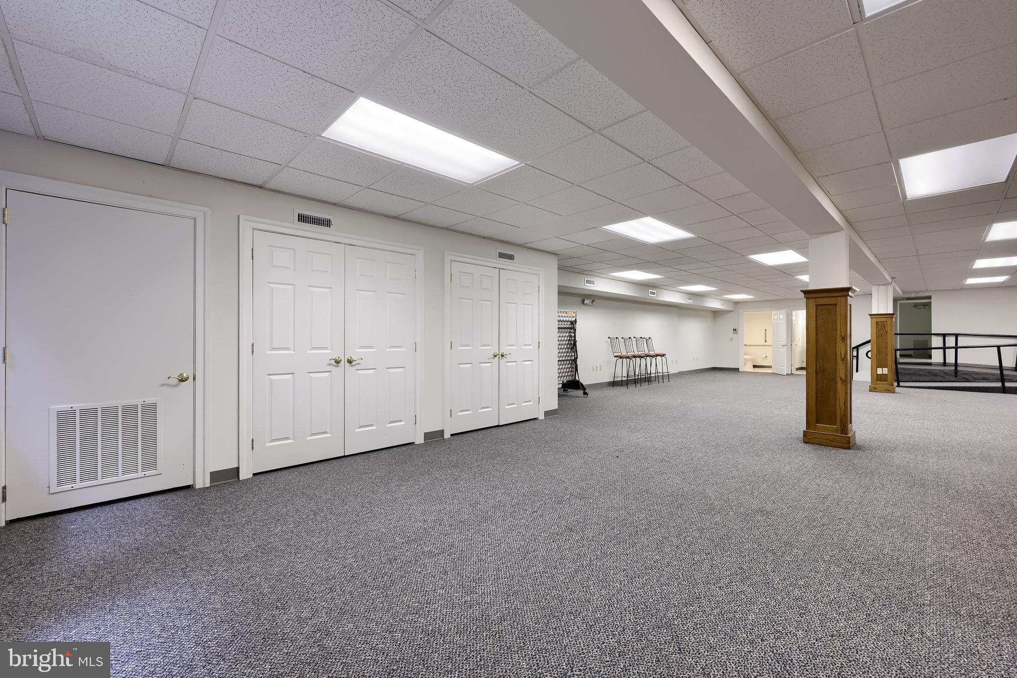 CENTRAL BUSINESS DISTRICT - Commercial Sale