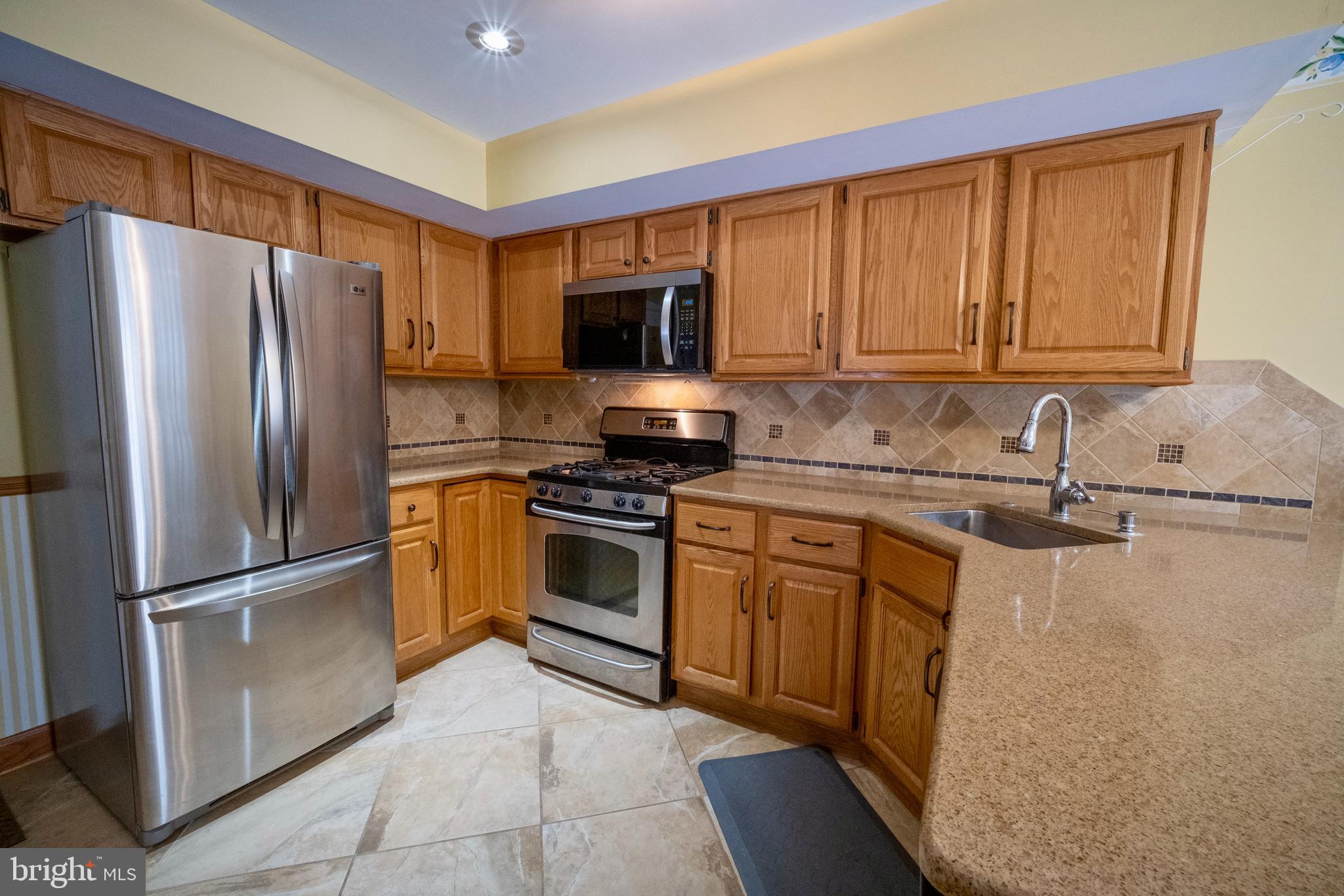 1400 CONTINENTAL CIRCLE