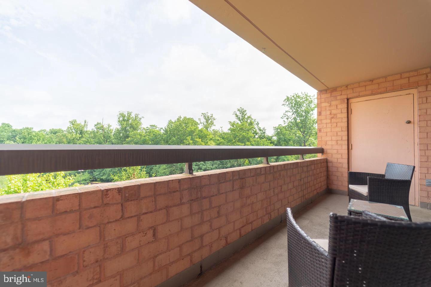 RENAISSANCE AT TYSONS - Residential