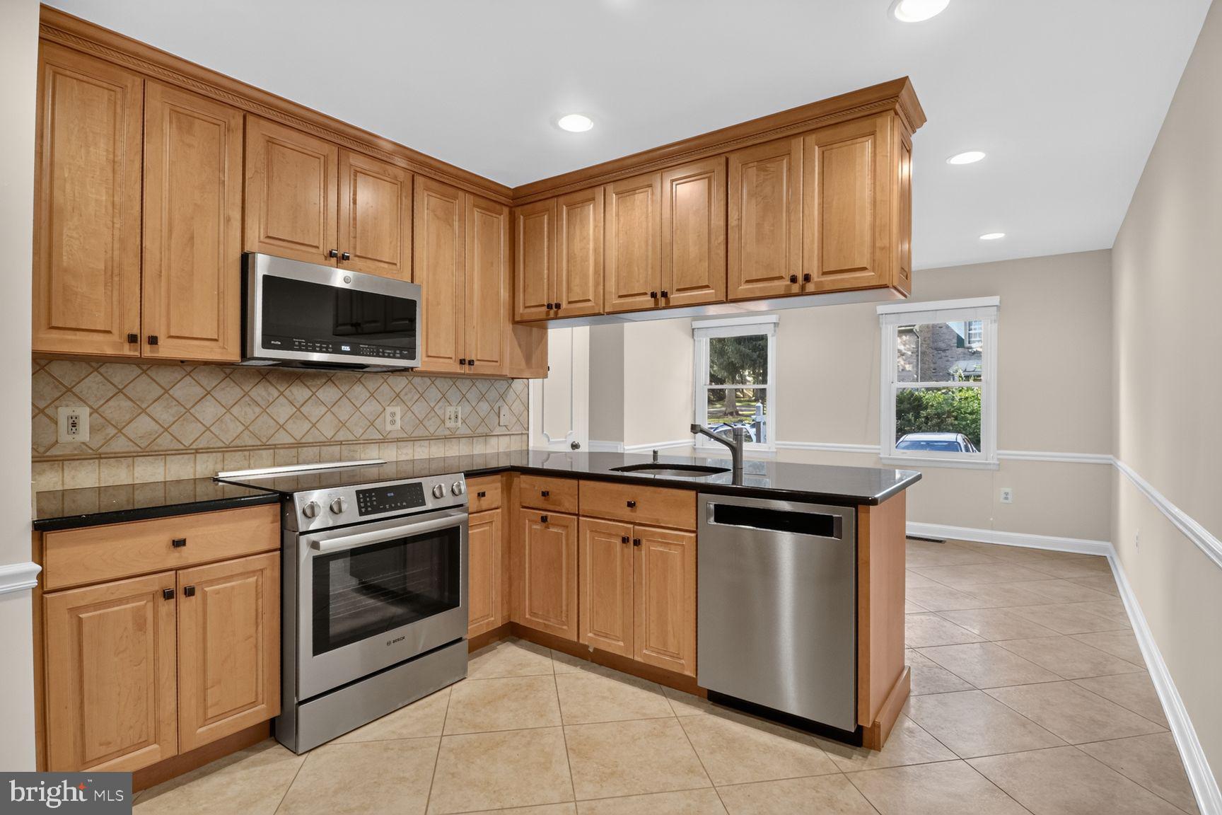 7787 HEATHERTON LANE