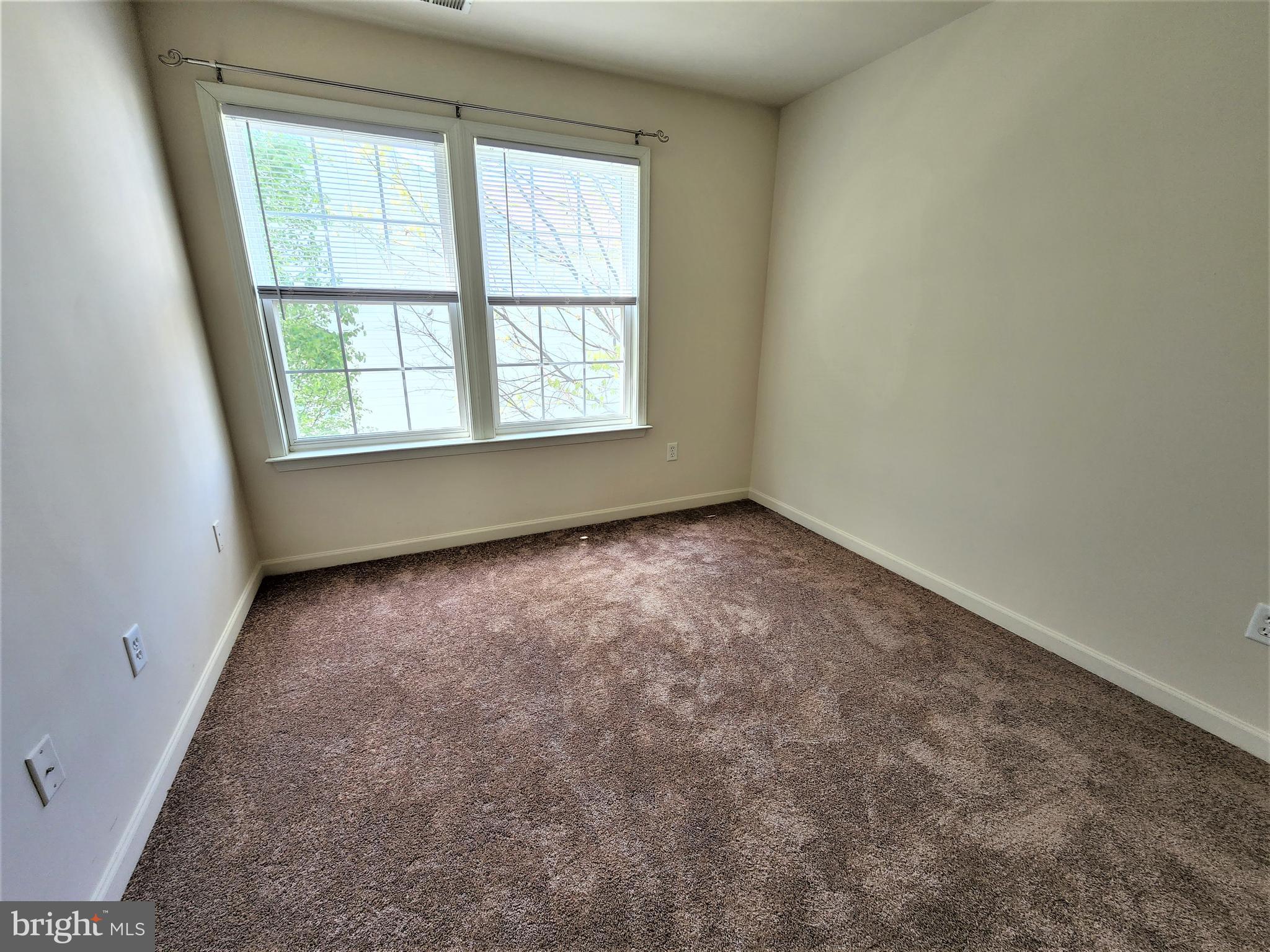 WHISPERING RIDGE - Residential Lease