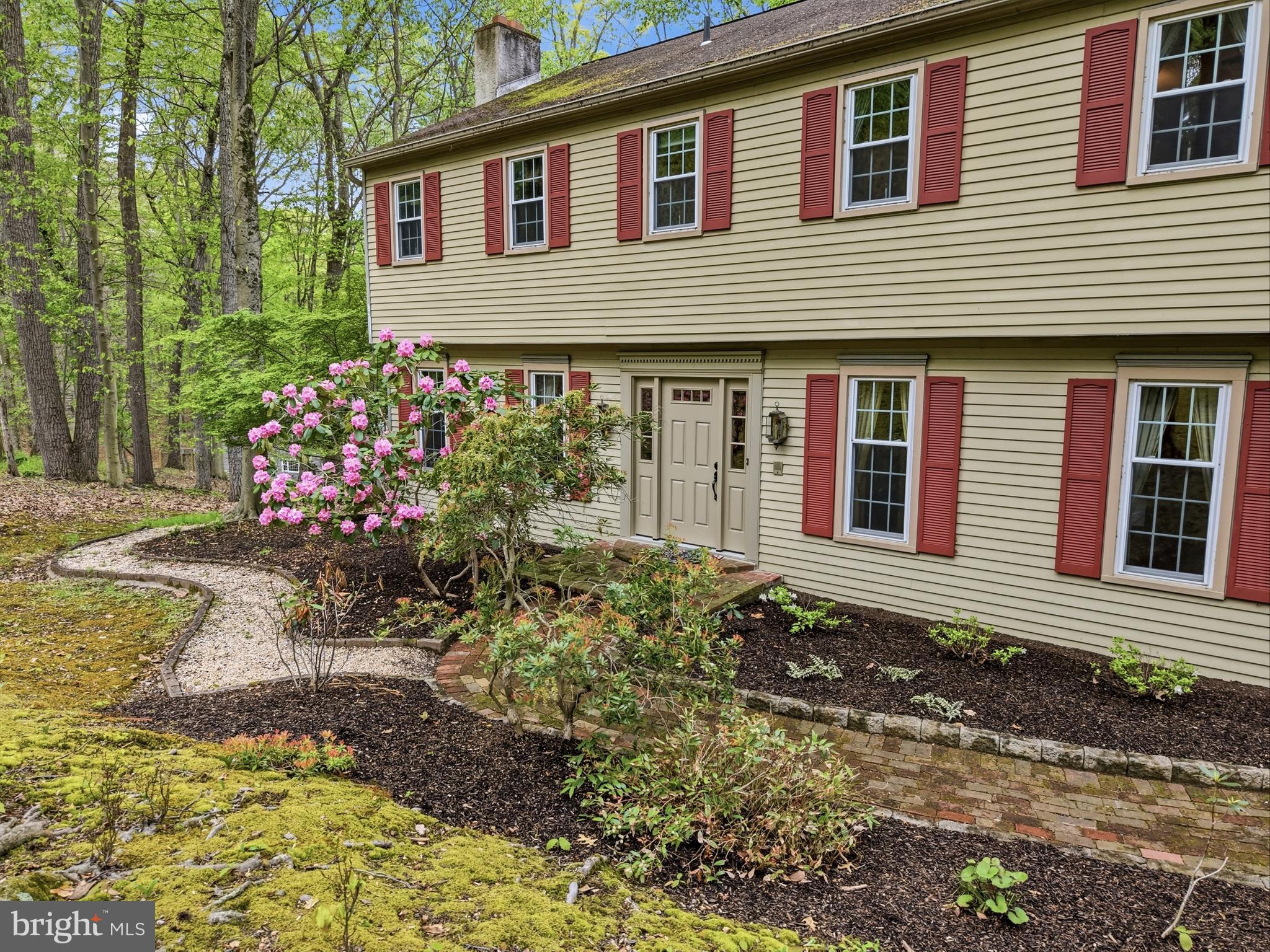 DOGWOOD HOLLOW - Residential
