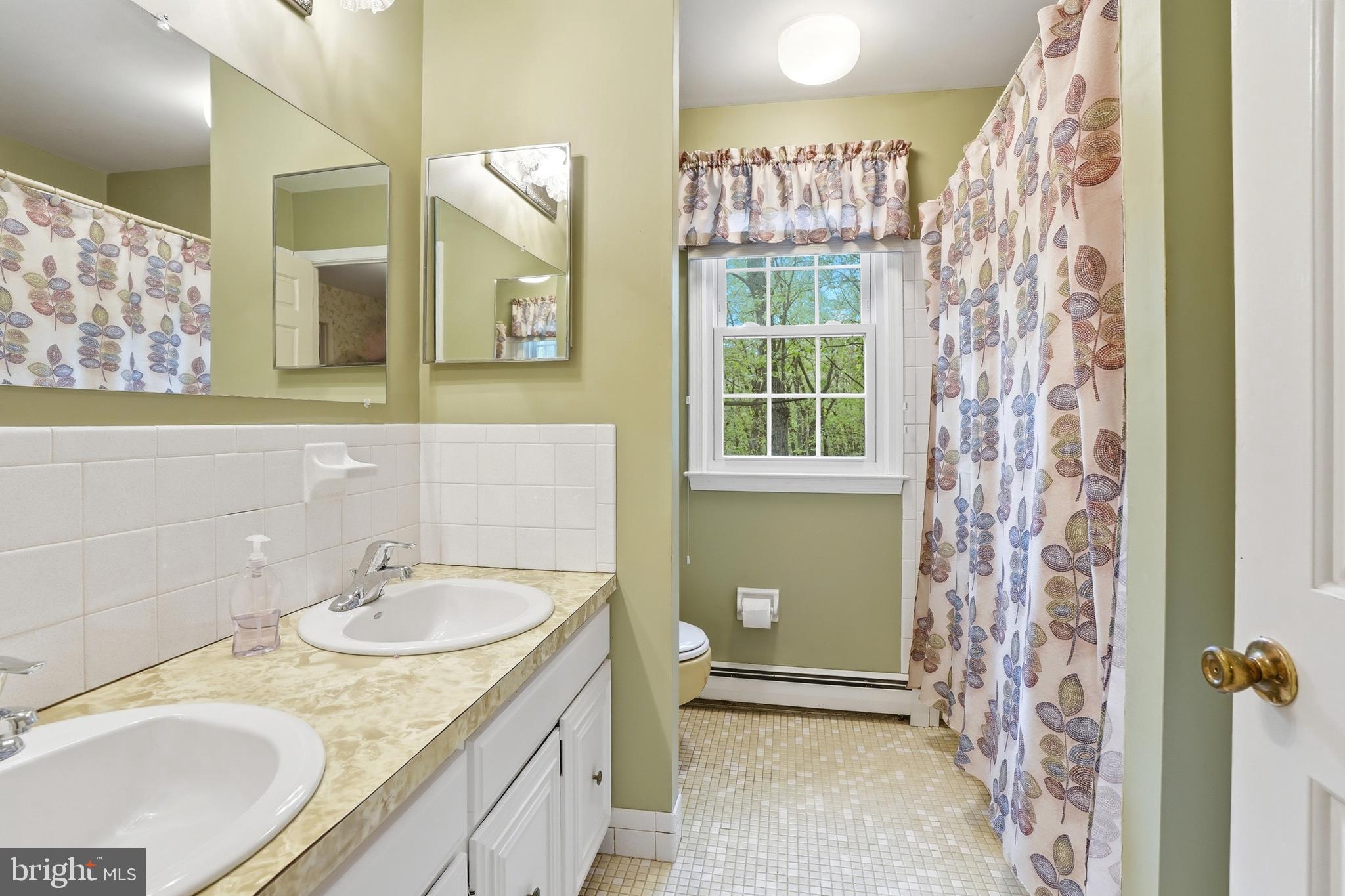 DOGWOOD HOLLOW - Residential