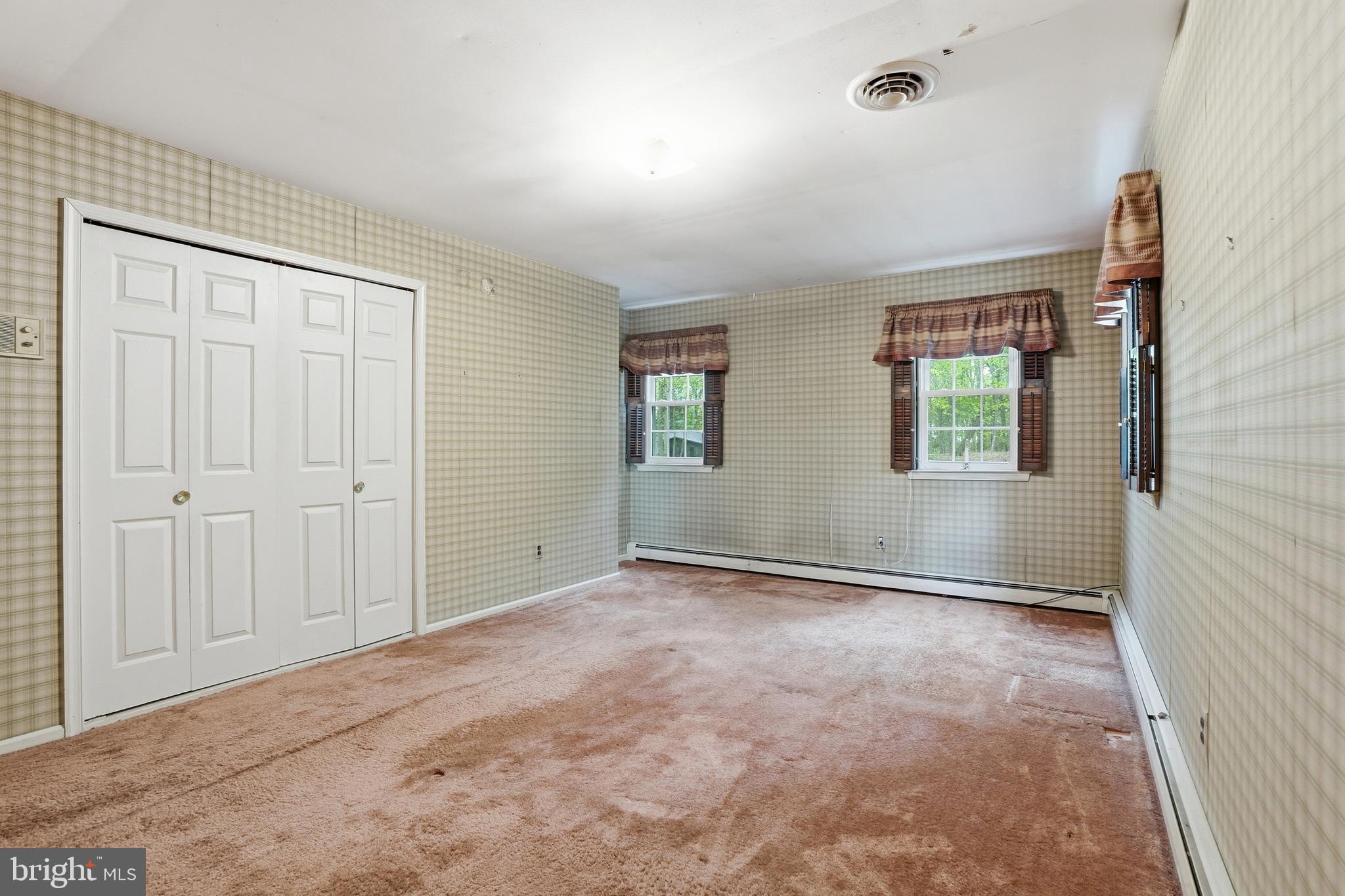 DOGWOOD HOLLOW - Residential
