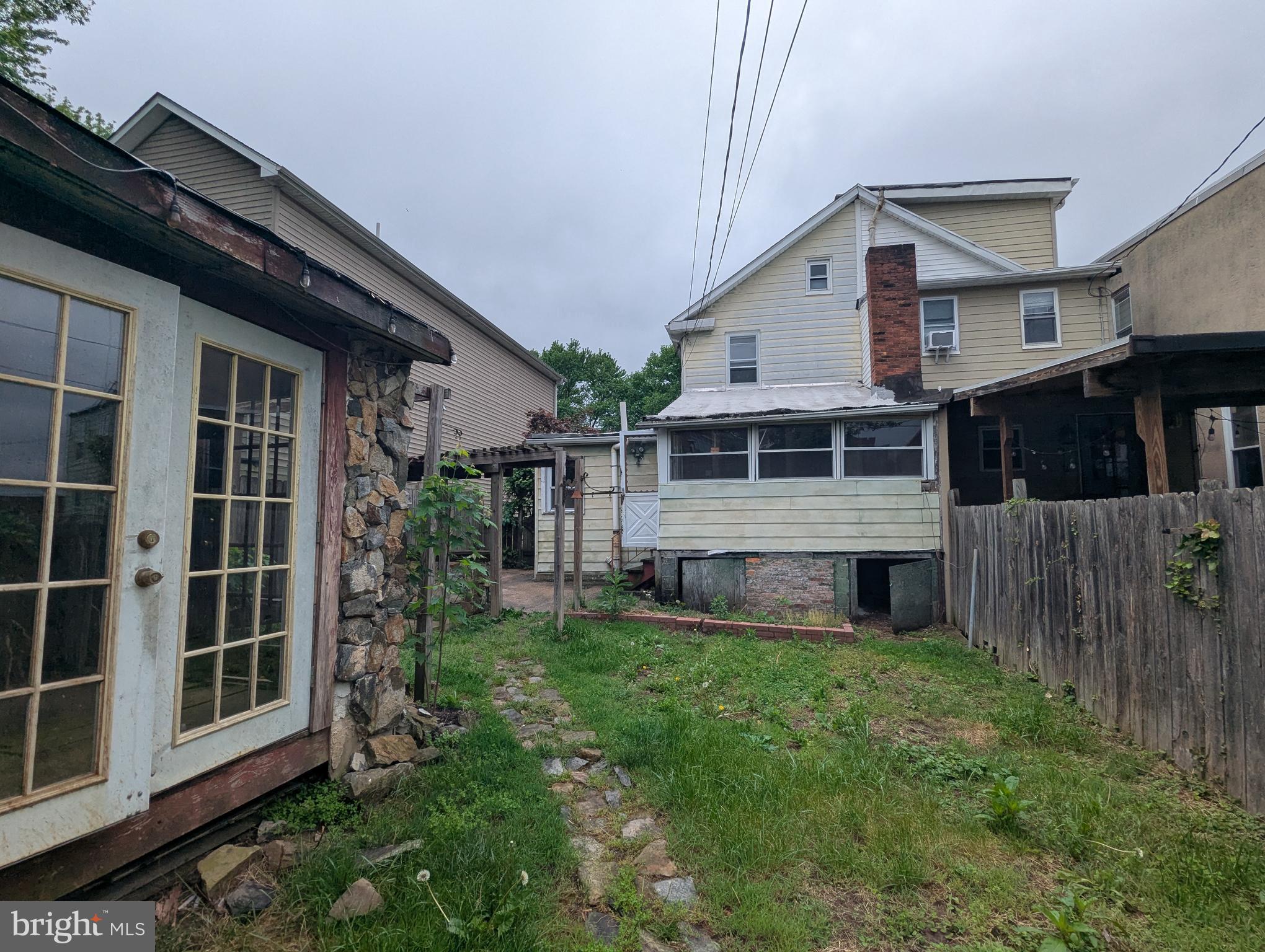HAMPDEN HISTORIC DISTRICT - Residential