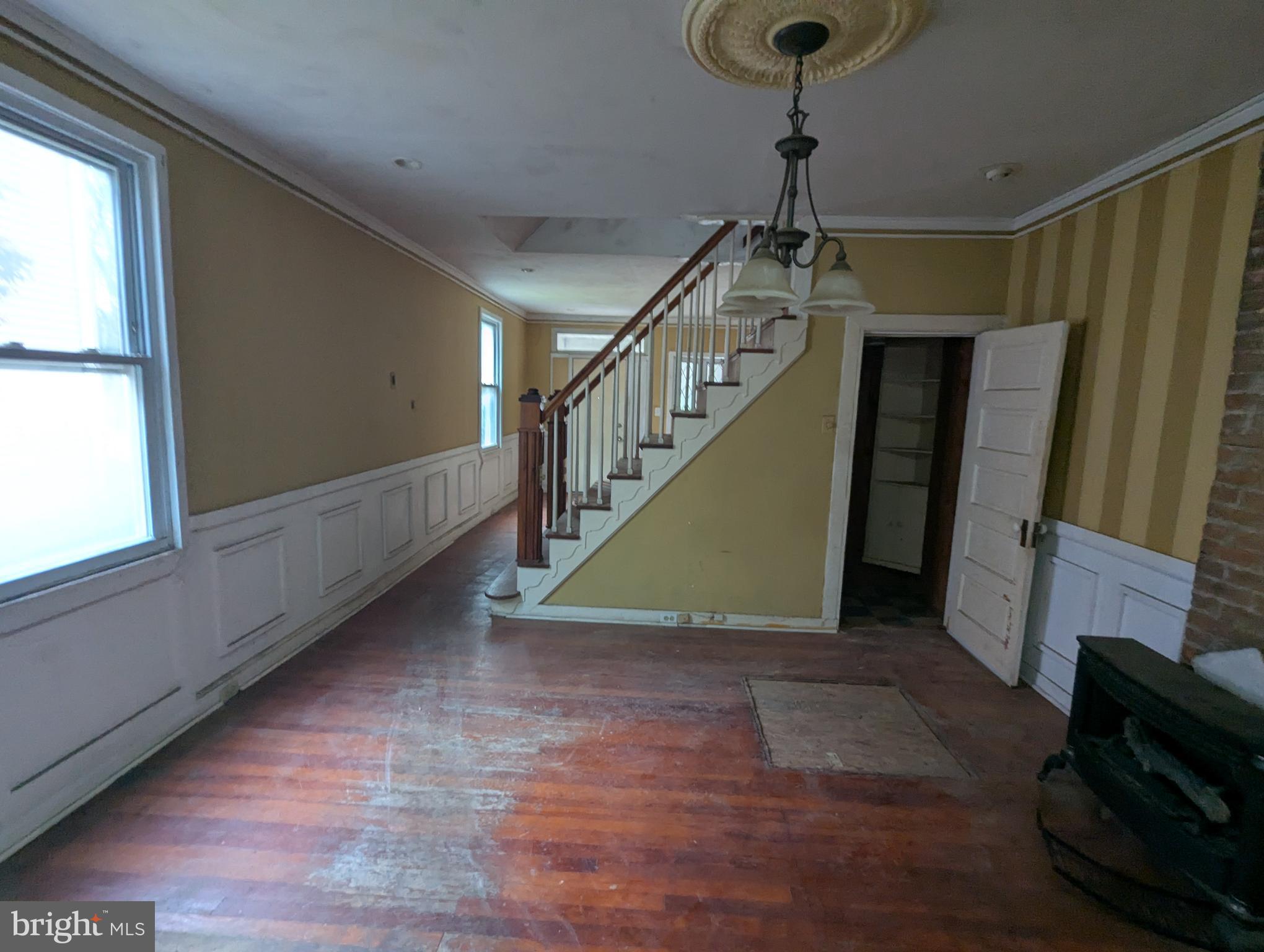 HAMPDEN HISTORIC DISTRICT - Residential