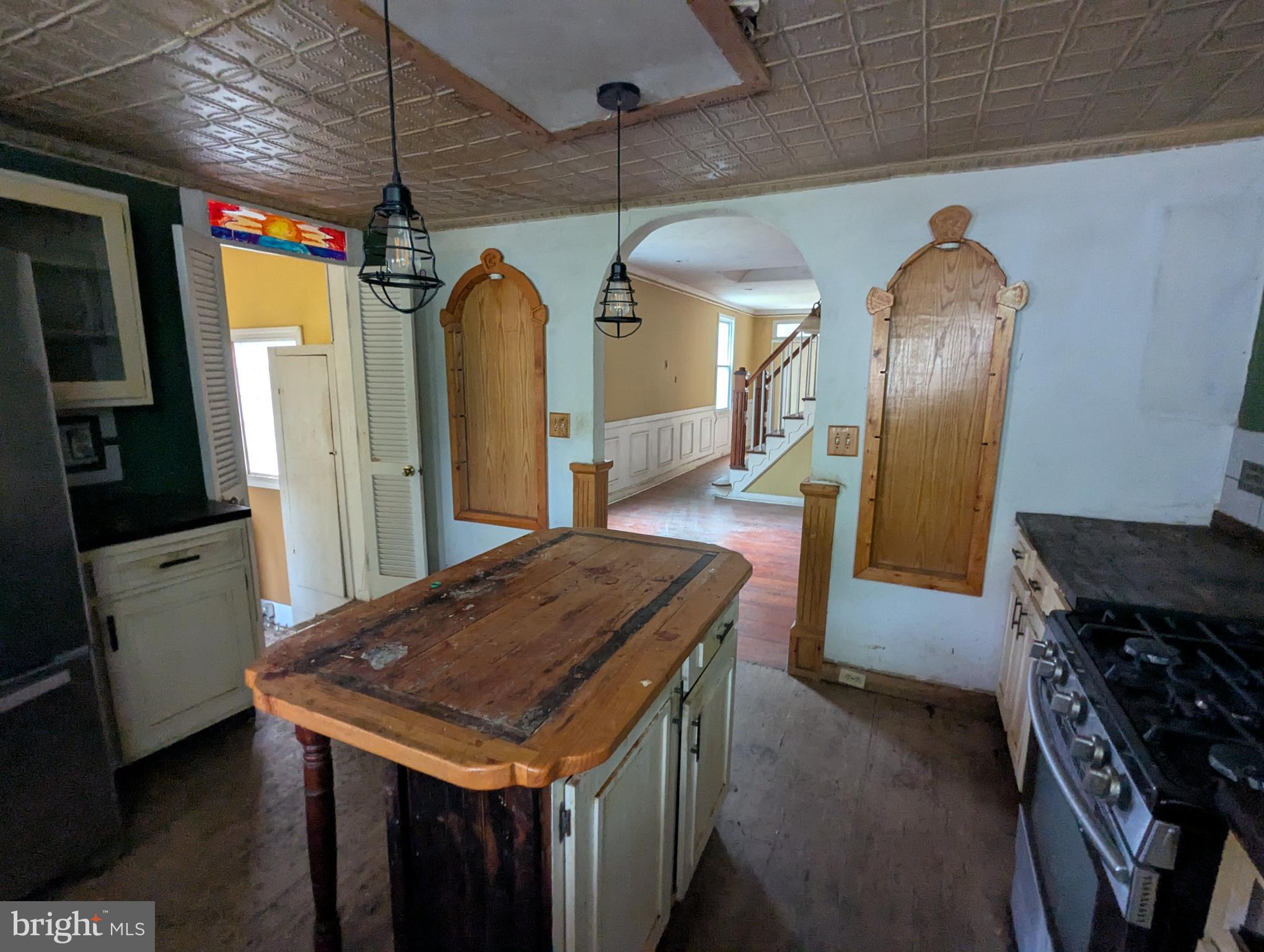 HAMPDEN HISTORIC DISTRICT - Residential