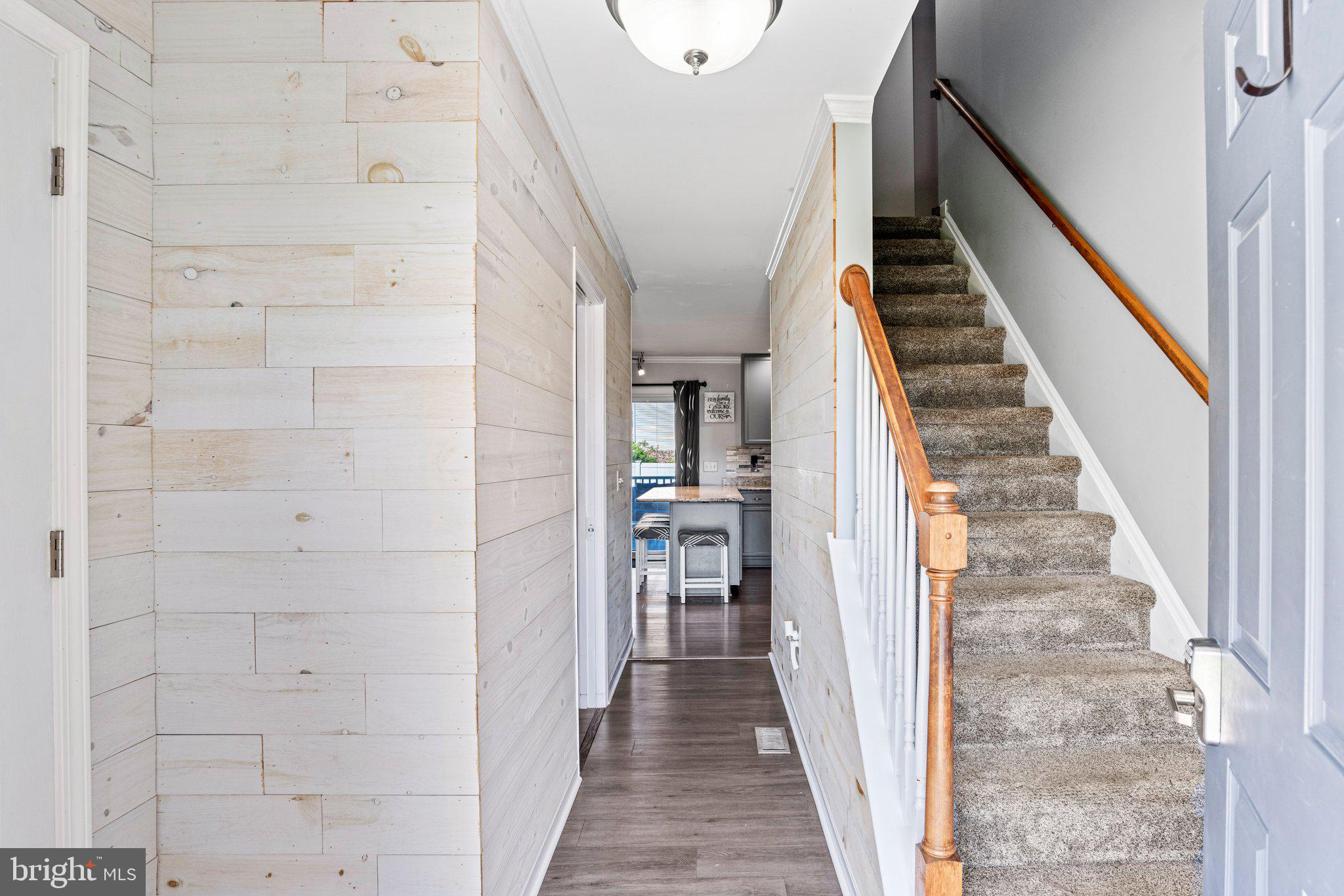 1 OLDFIELD AVENUE