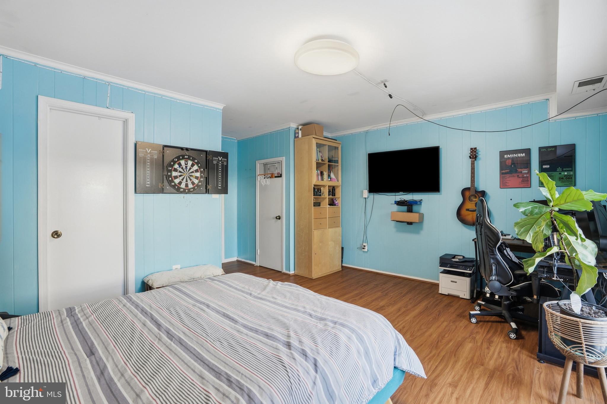 WEST SPRINGFIELD - Residential