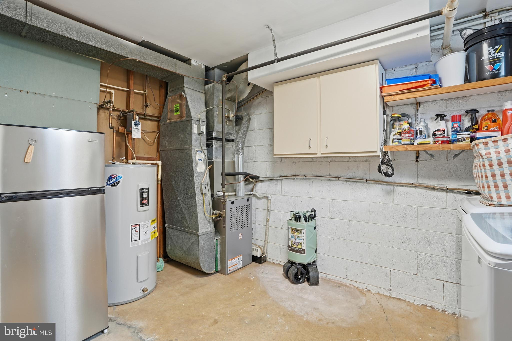 WEST SPRINGFIELD - Residential