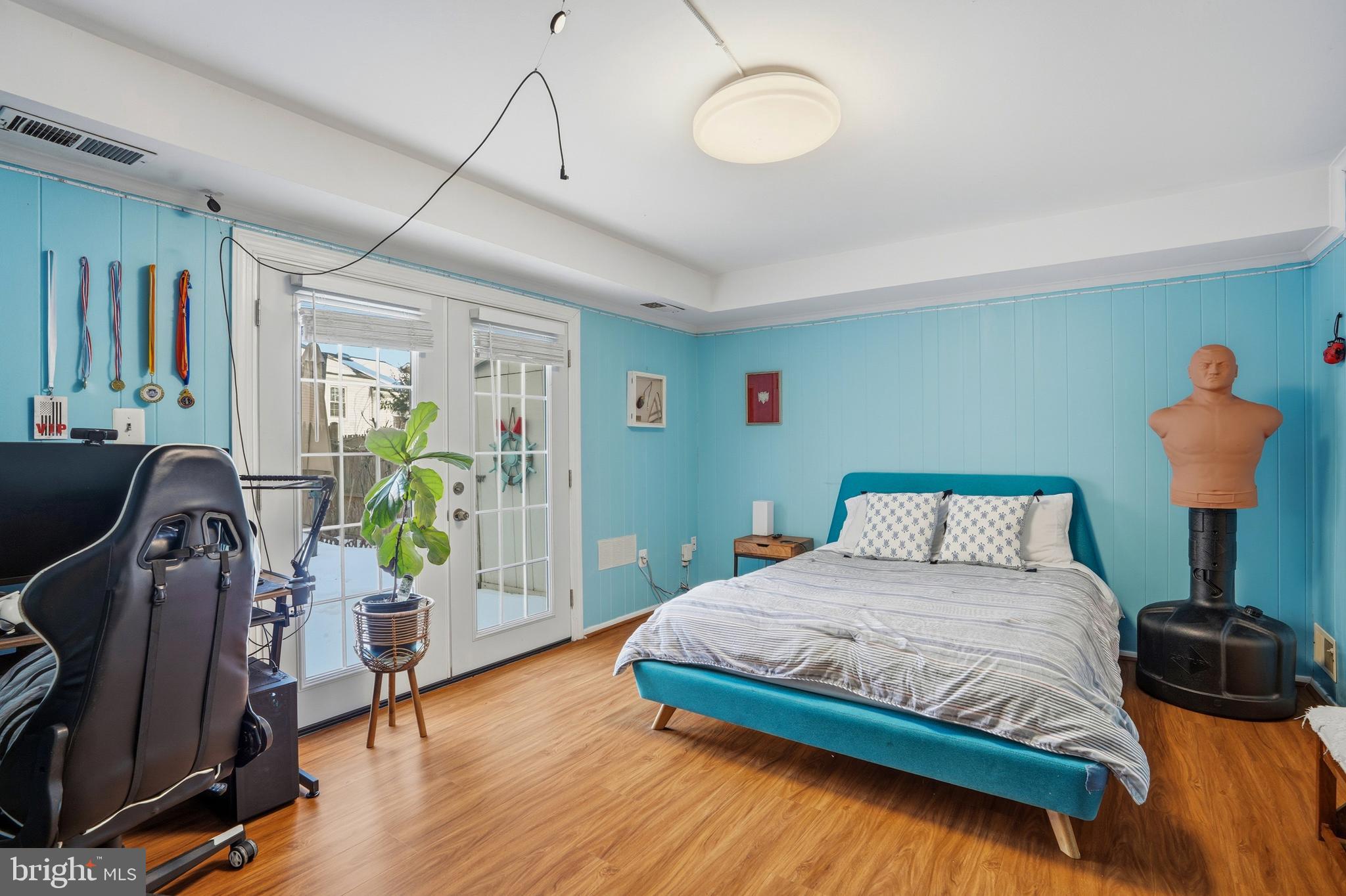 WEST SPRINGFIELD - Residential