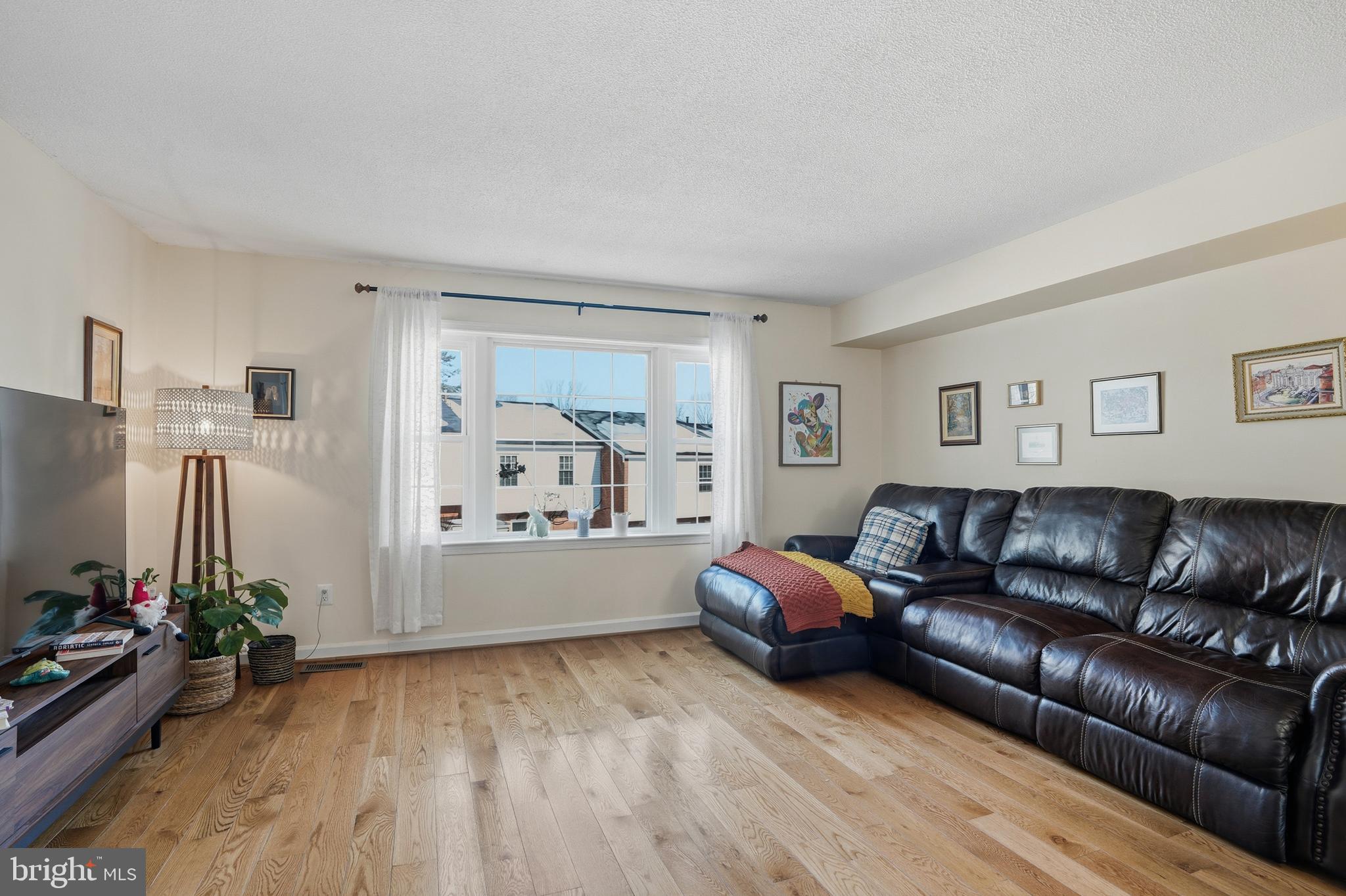 WEST SPRINGFIELD - Residential