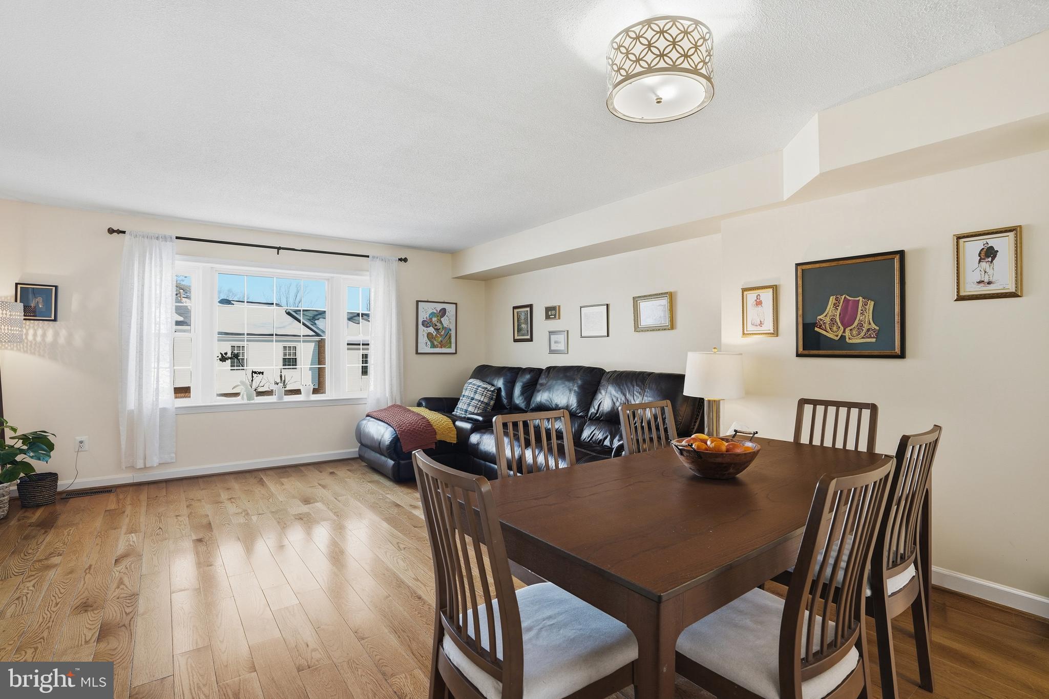 WEST SPRINGFIELD - Residential