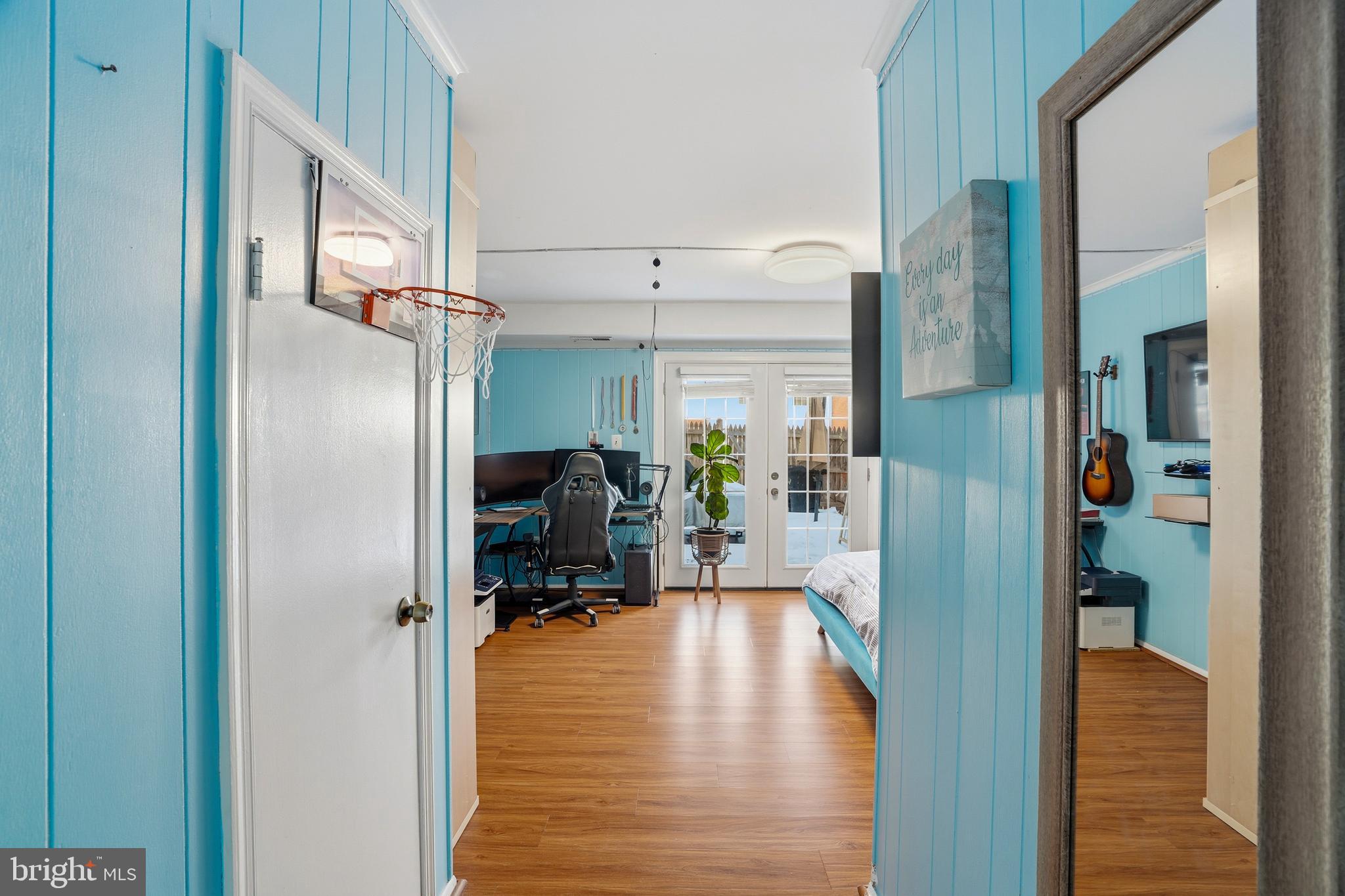 WEST SPRINGFIELD - Residential