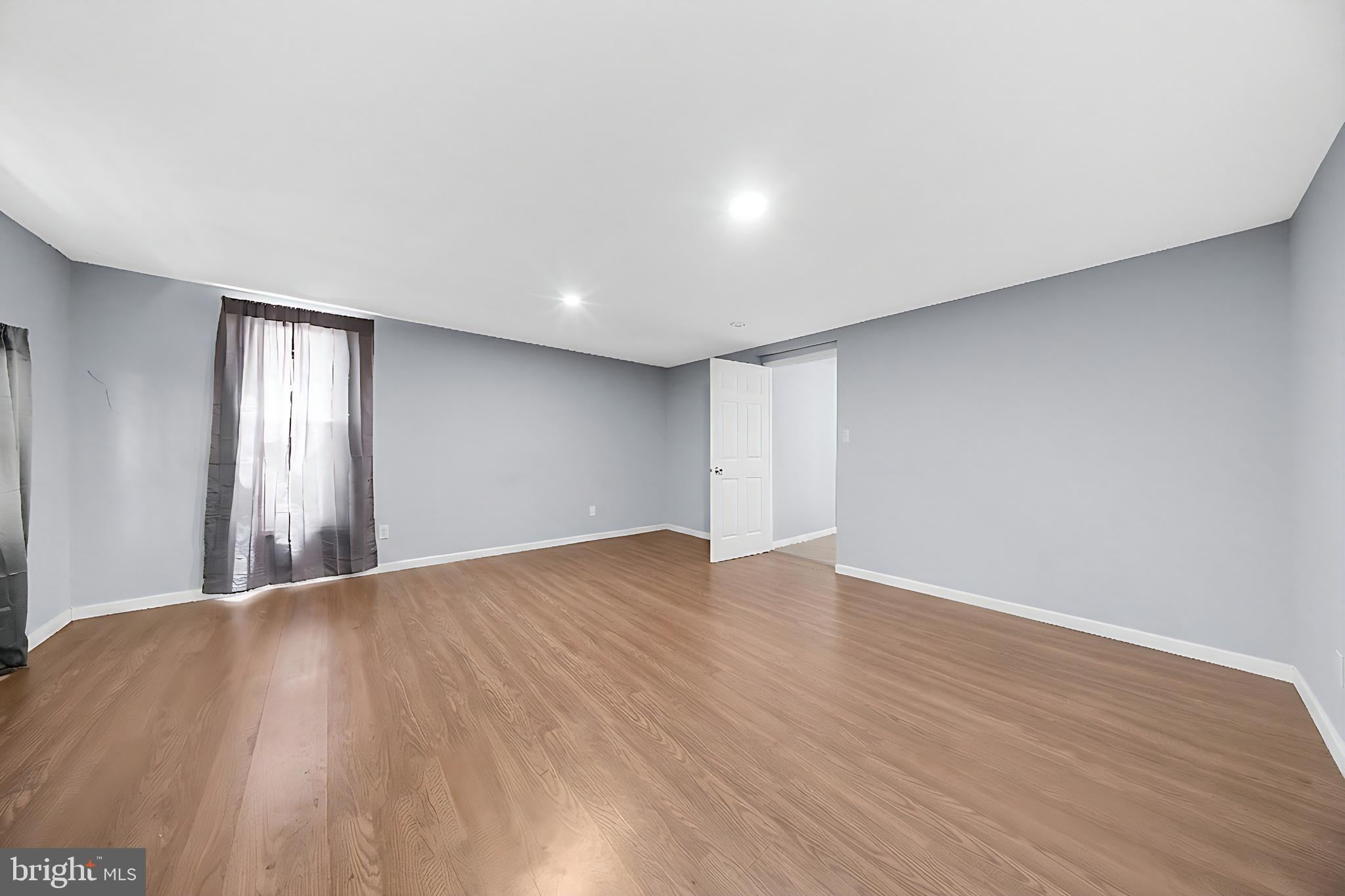 313 LIVINGSTON STREET