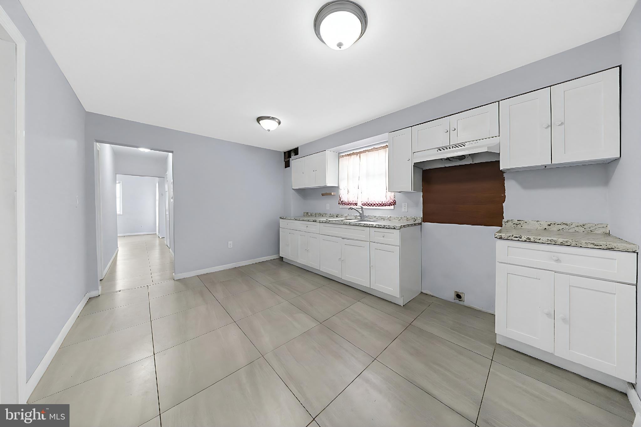 313 LIVINGSTON STREET