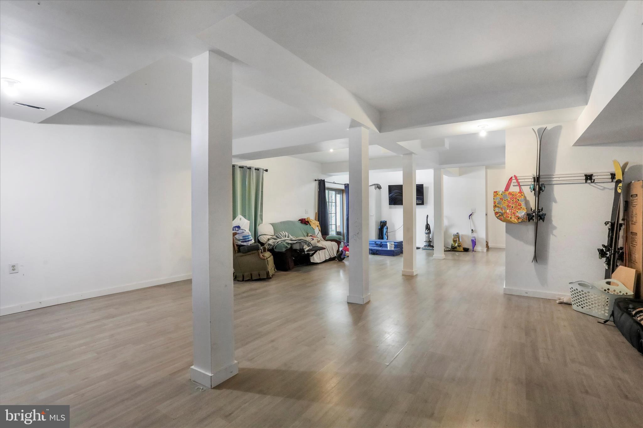 CAMERON ACRES - Residential