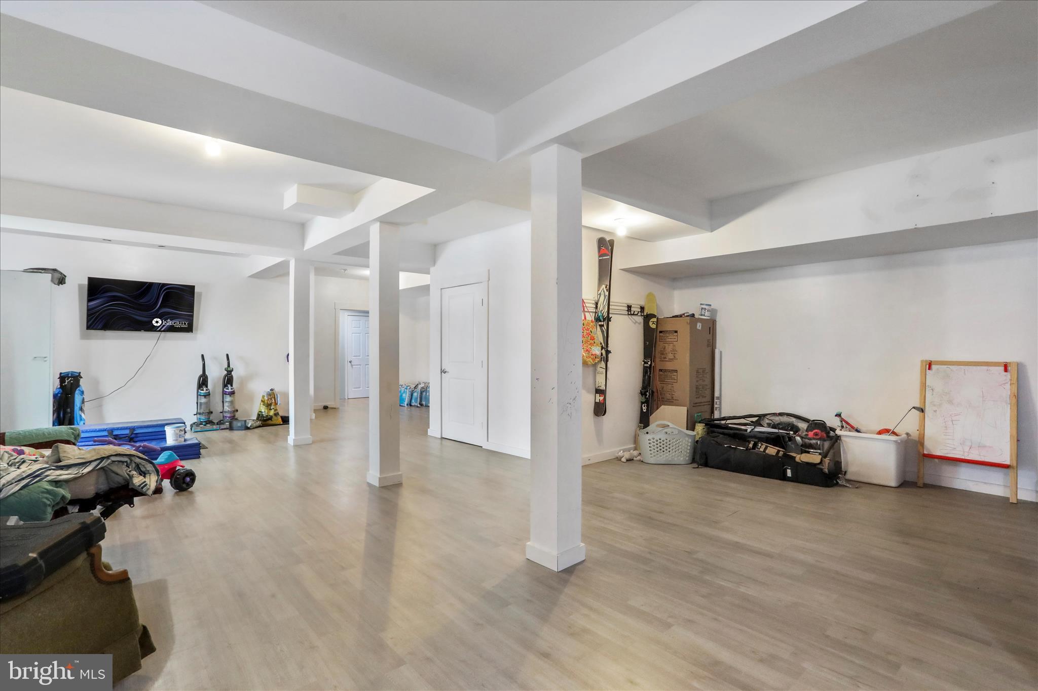 CAMERON ACRES - Residential