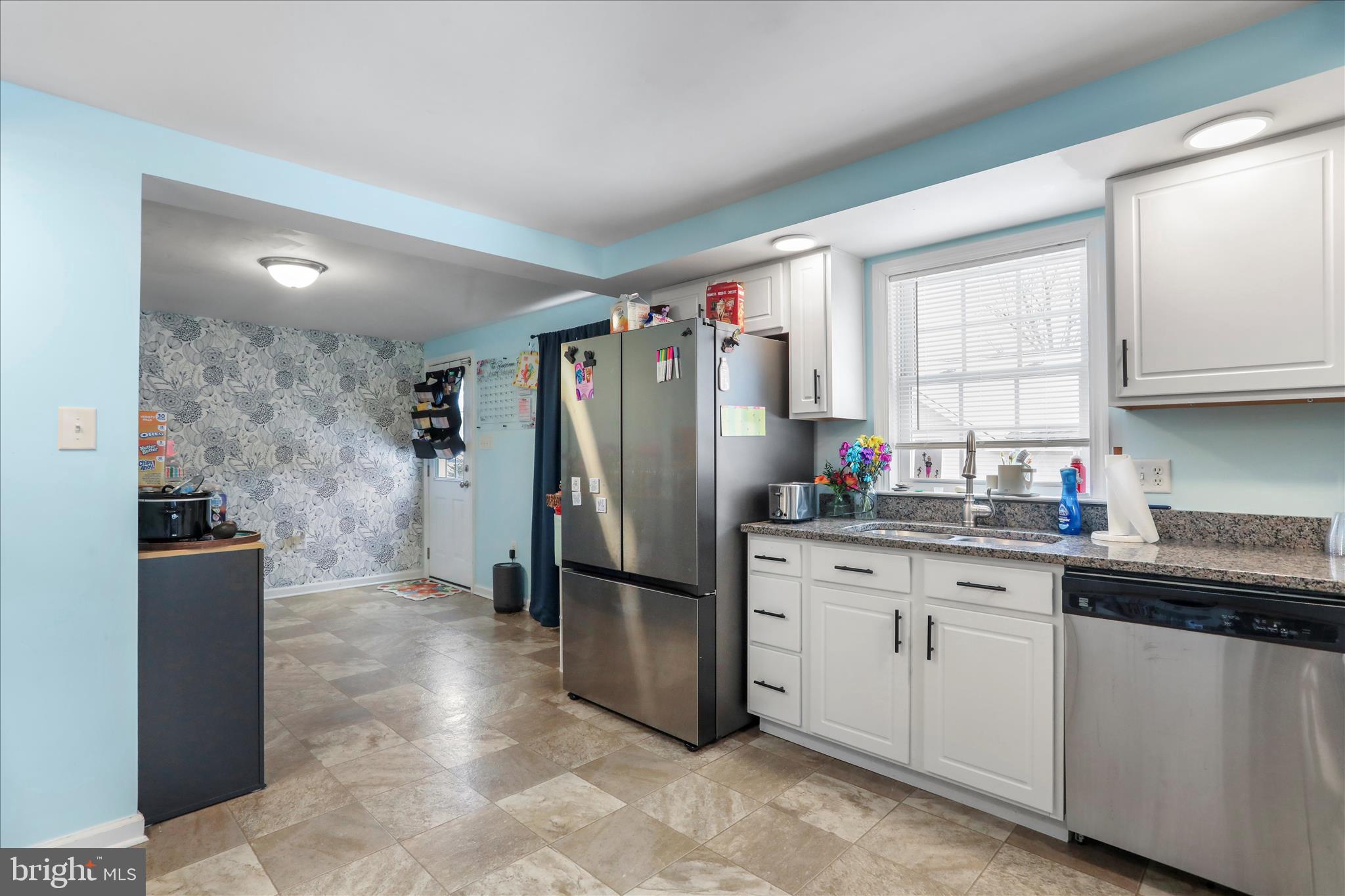 CAMERON ACRES - Residential