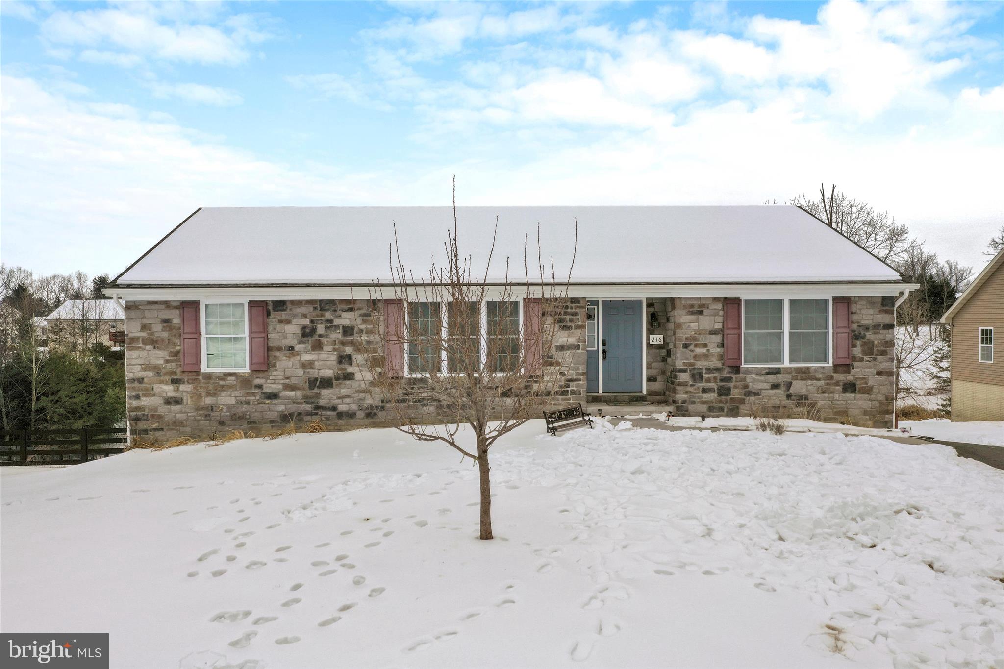 CAMERON ACRES - Residential