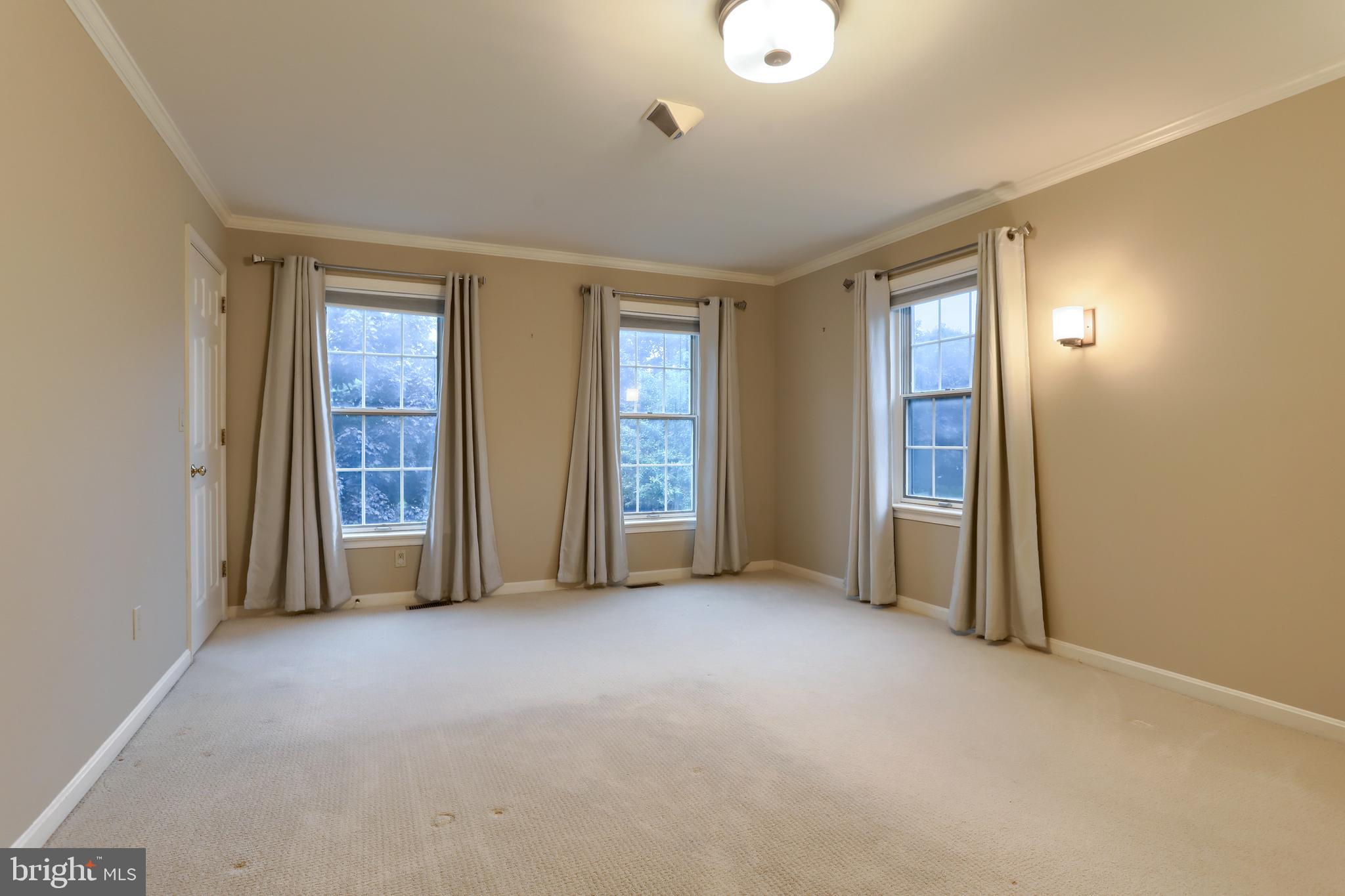 CAMBRIDGE COMMONS - Residential