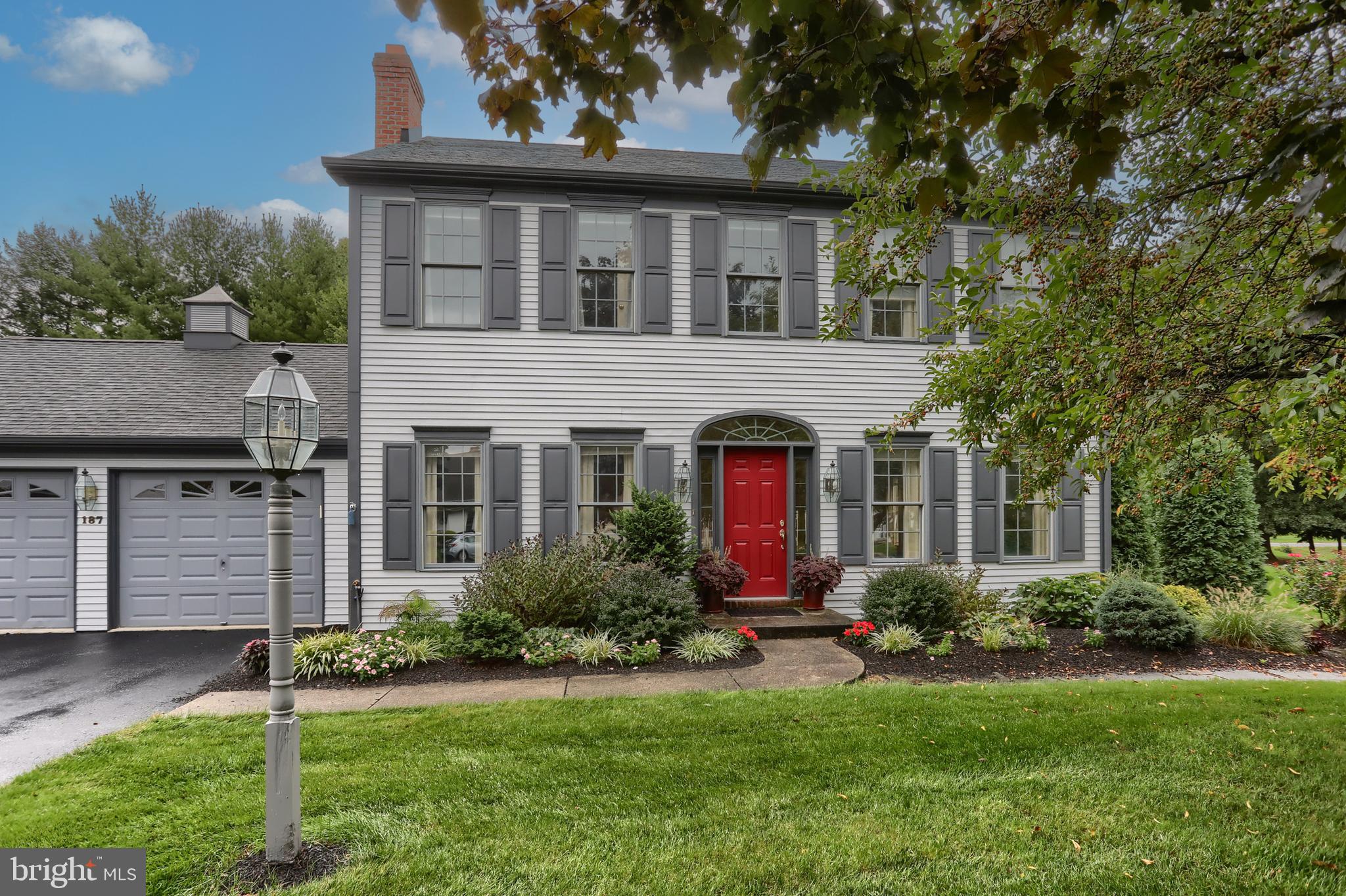 CAMBRIDGE COMMONS - Residential