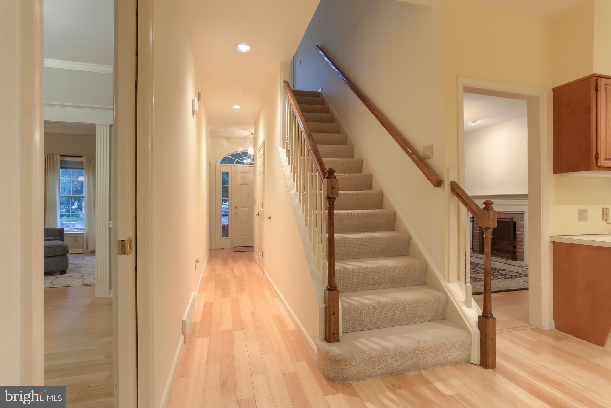 CAMBRIDGE COMMONS - Residential