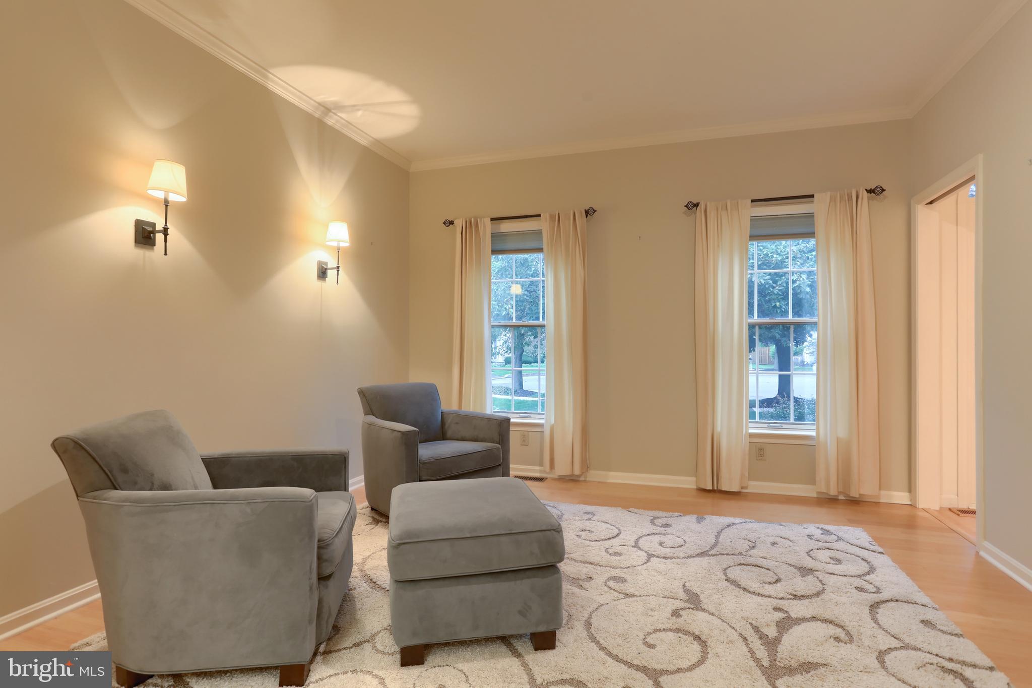 CAMBRIDGE COMMONS - Residential