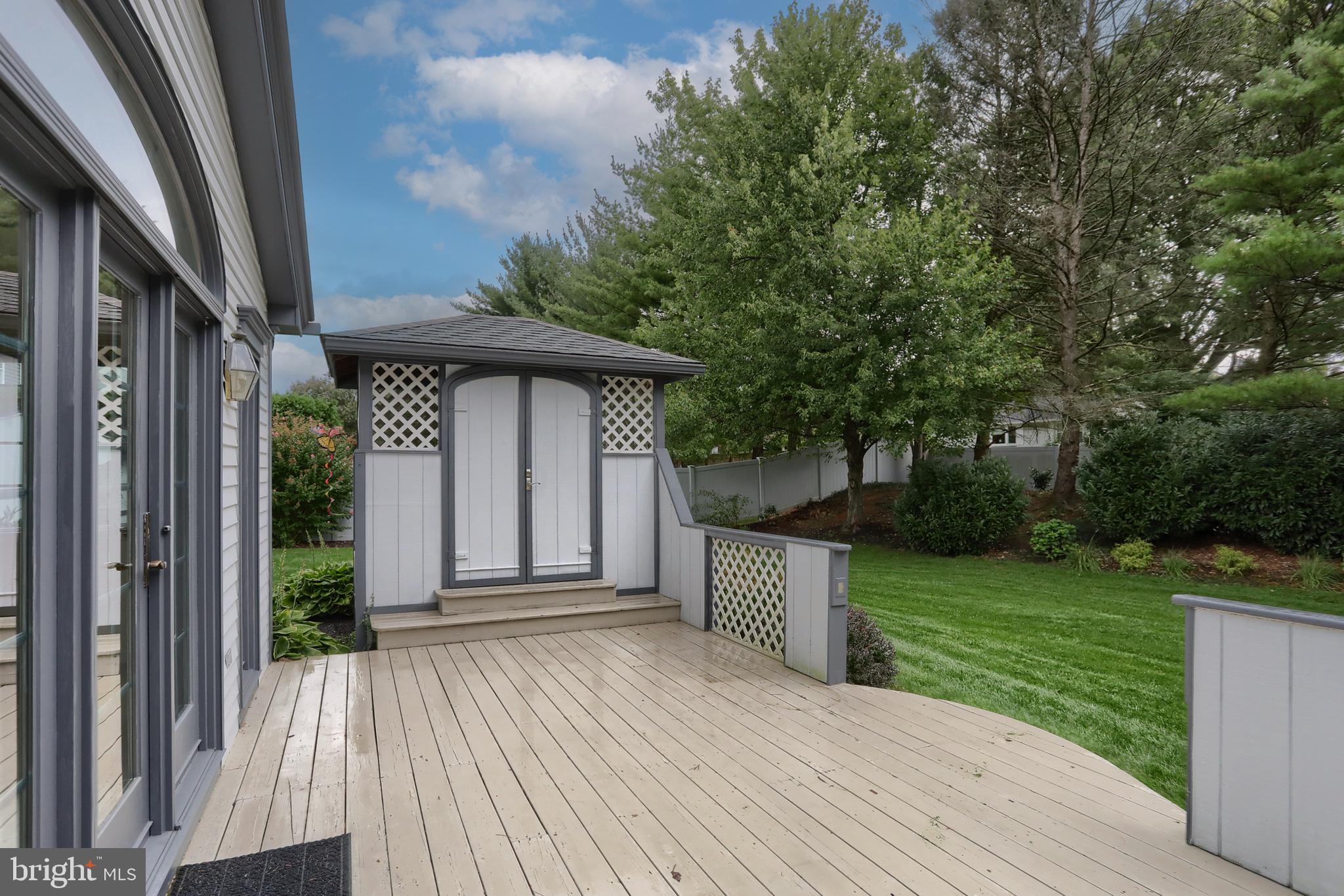 CAMBRIDGE COMMONS - Residential