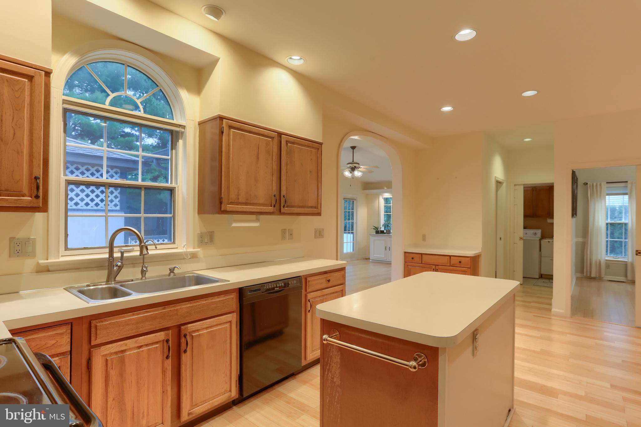 CAMBRIDGE COMMONS - Residential