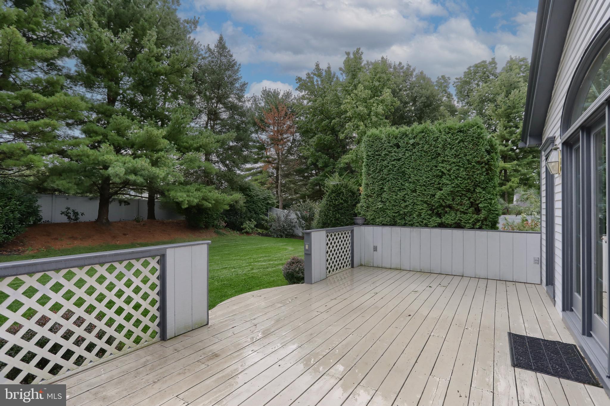 CAMBRIDGE COMMONS - Residential